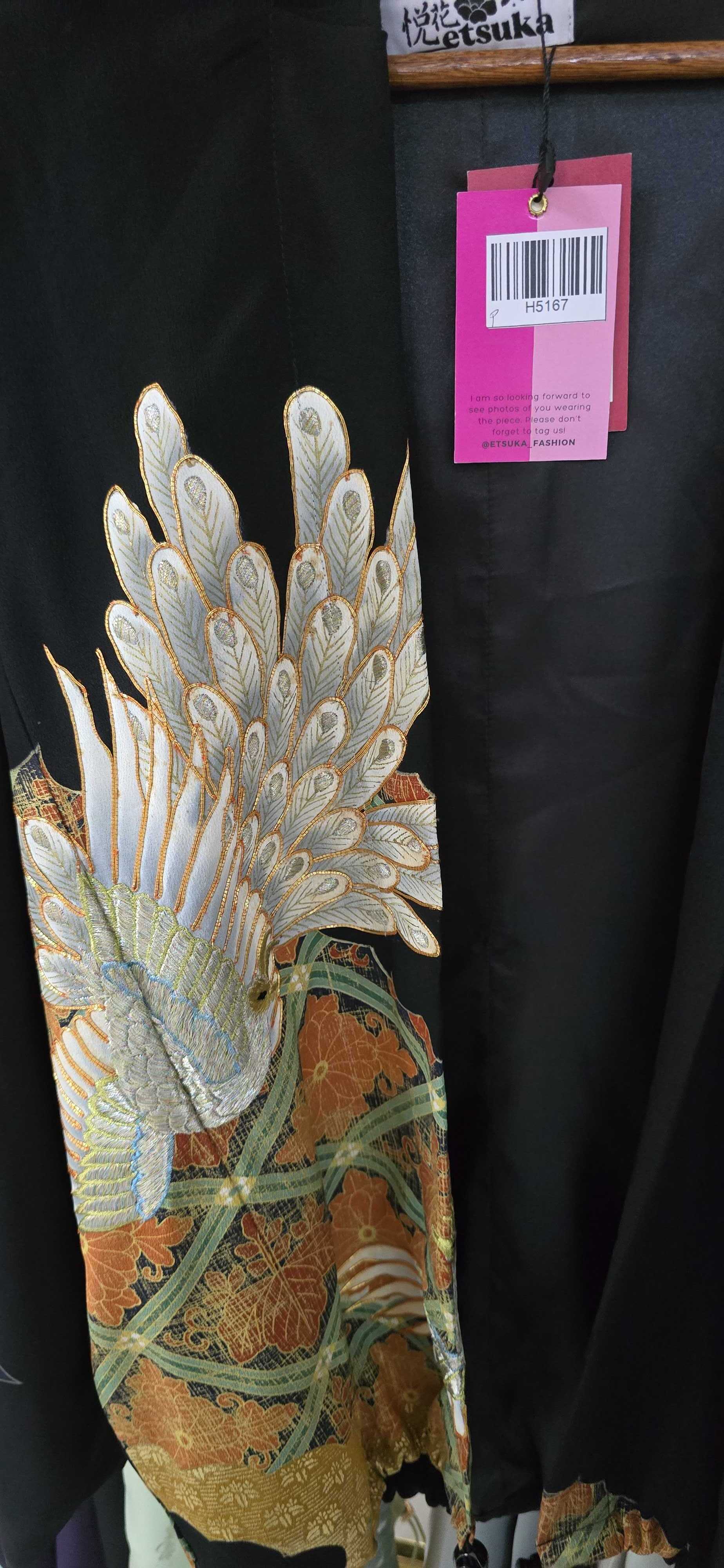 On-hand: Hoodie | H5167 - with a big embroidery!