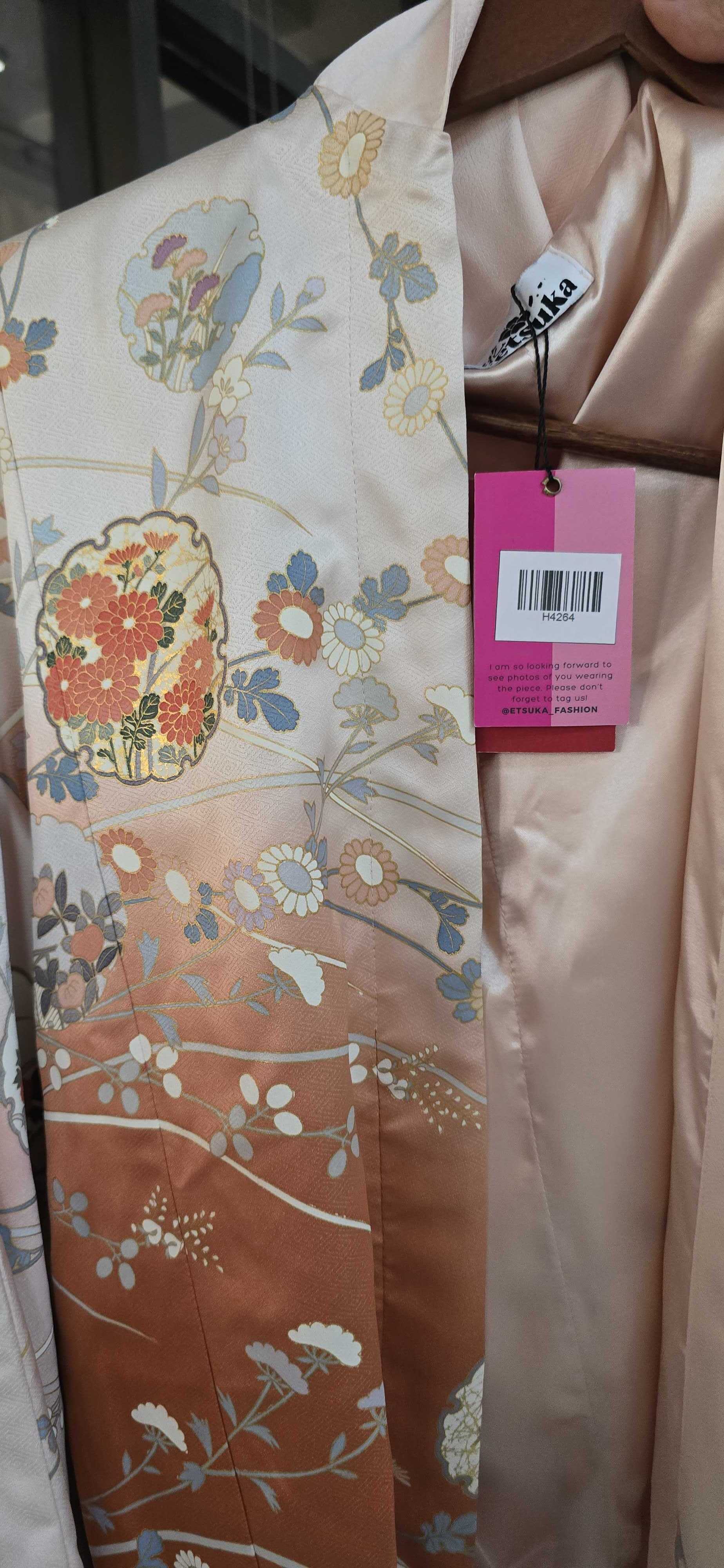 On-hand: Hoodie | H4264 | Silky fabric!
