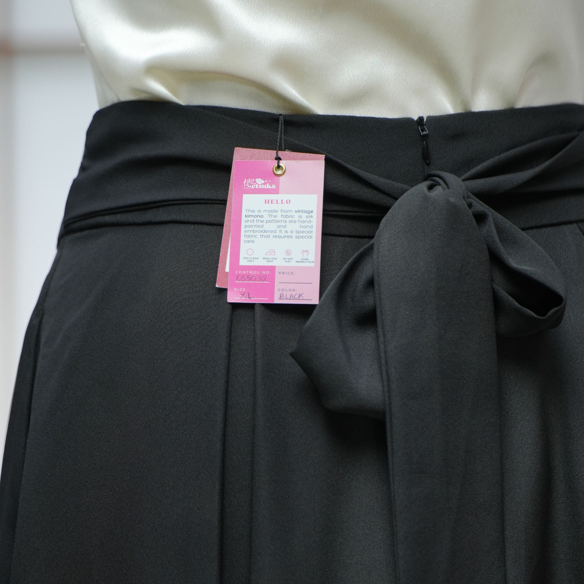 Premium On-hand item: Black Long Circle Skirt | XL | CS5032