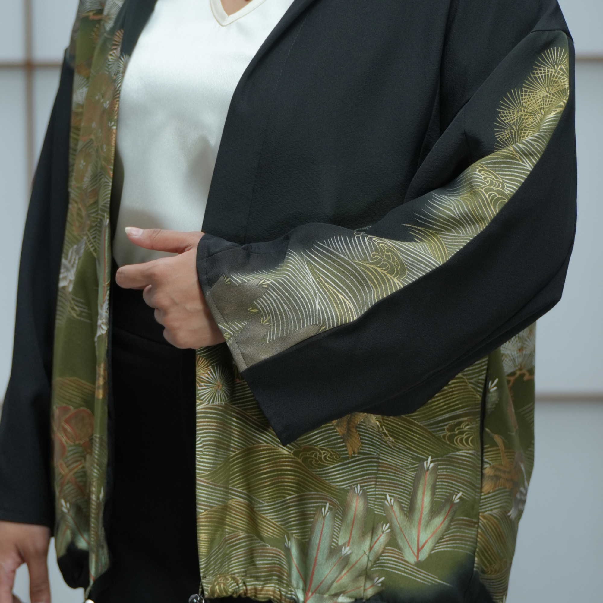 Premium On-hand: Black Hoodie | H6349
