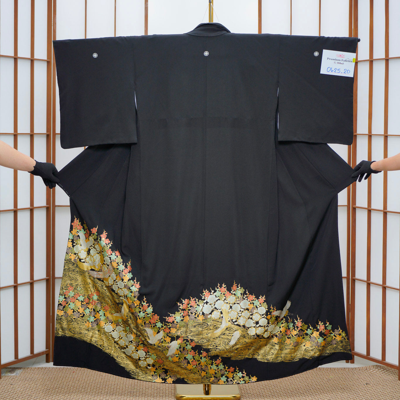 Embossed! Premium Sho Fabric: 0625_20 | Blossom Slopes