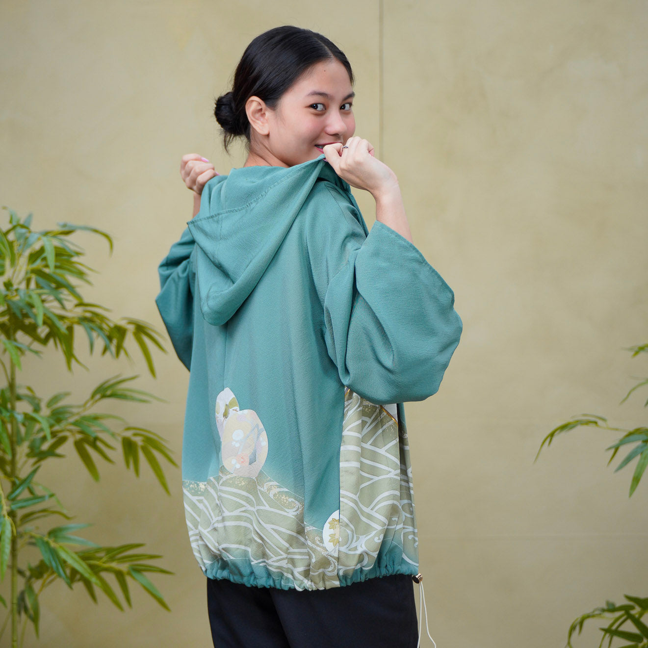 Premium On-hand: Green Hoodie | H8230Y