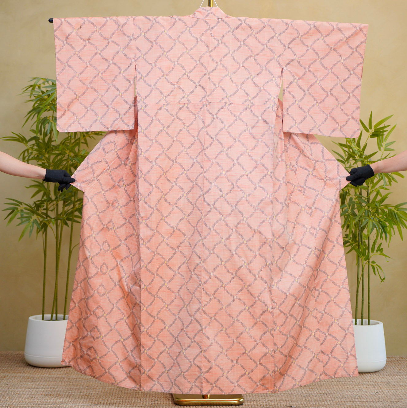 Premium Oshima Fabric: 0820_23 | Woven Shine