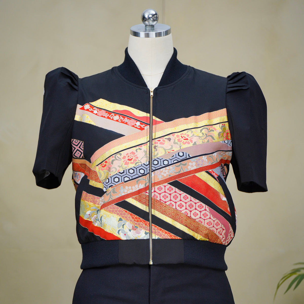 Premium On-hand item: Filipiniana Bomber Jacket | Black | FBJ8617M | Large