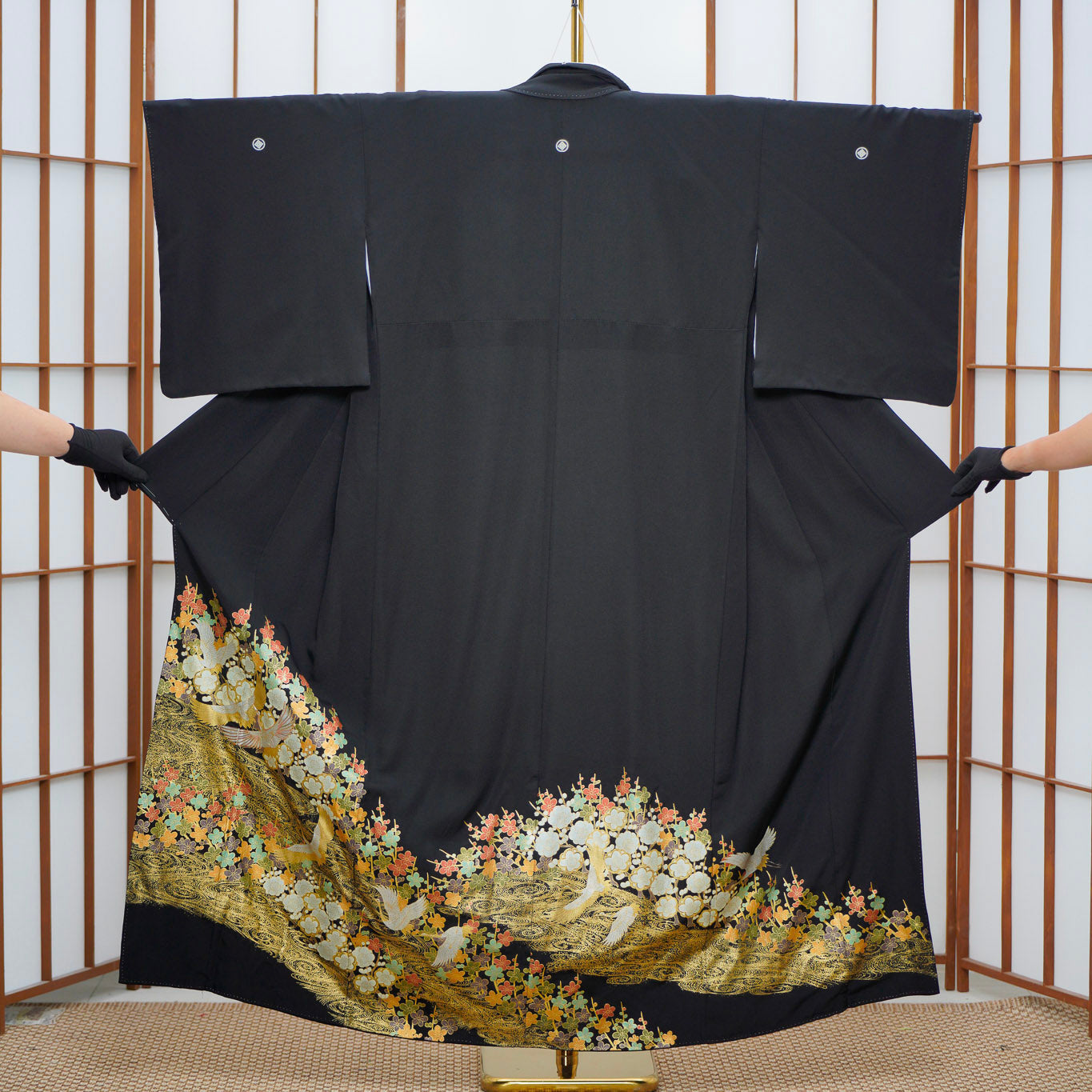 Embossed! Premium Sho Fabric: 0625_20 | Blossom Slopes