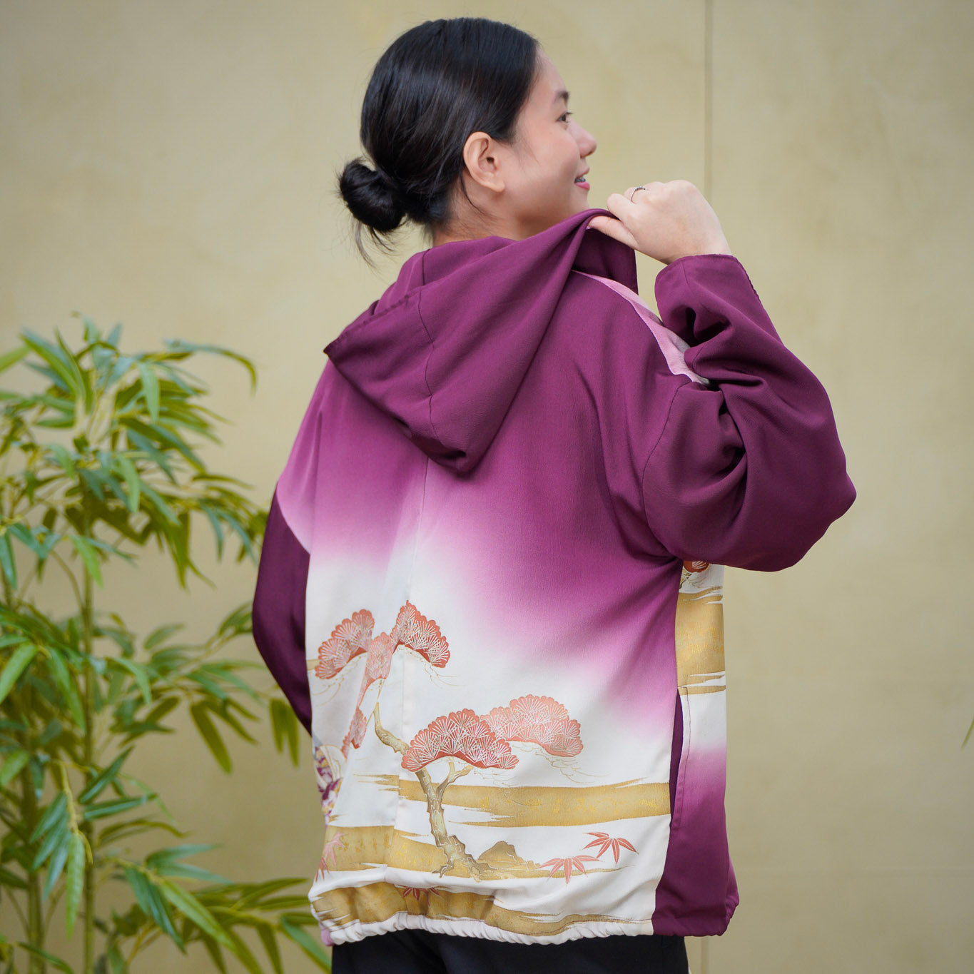 Premium On-hand: Violet Hoodie | H8240Y