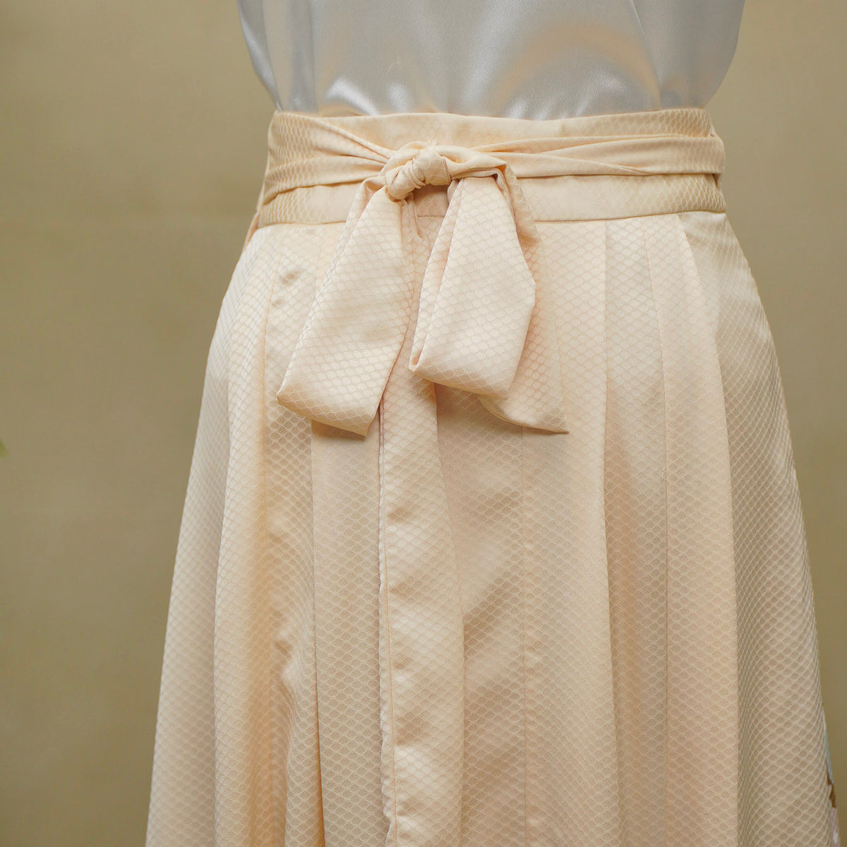 Premium On-hand: Cream Hanbok Skirt | HS8109M | 2T