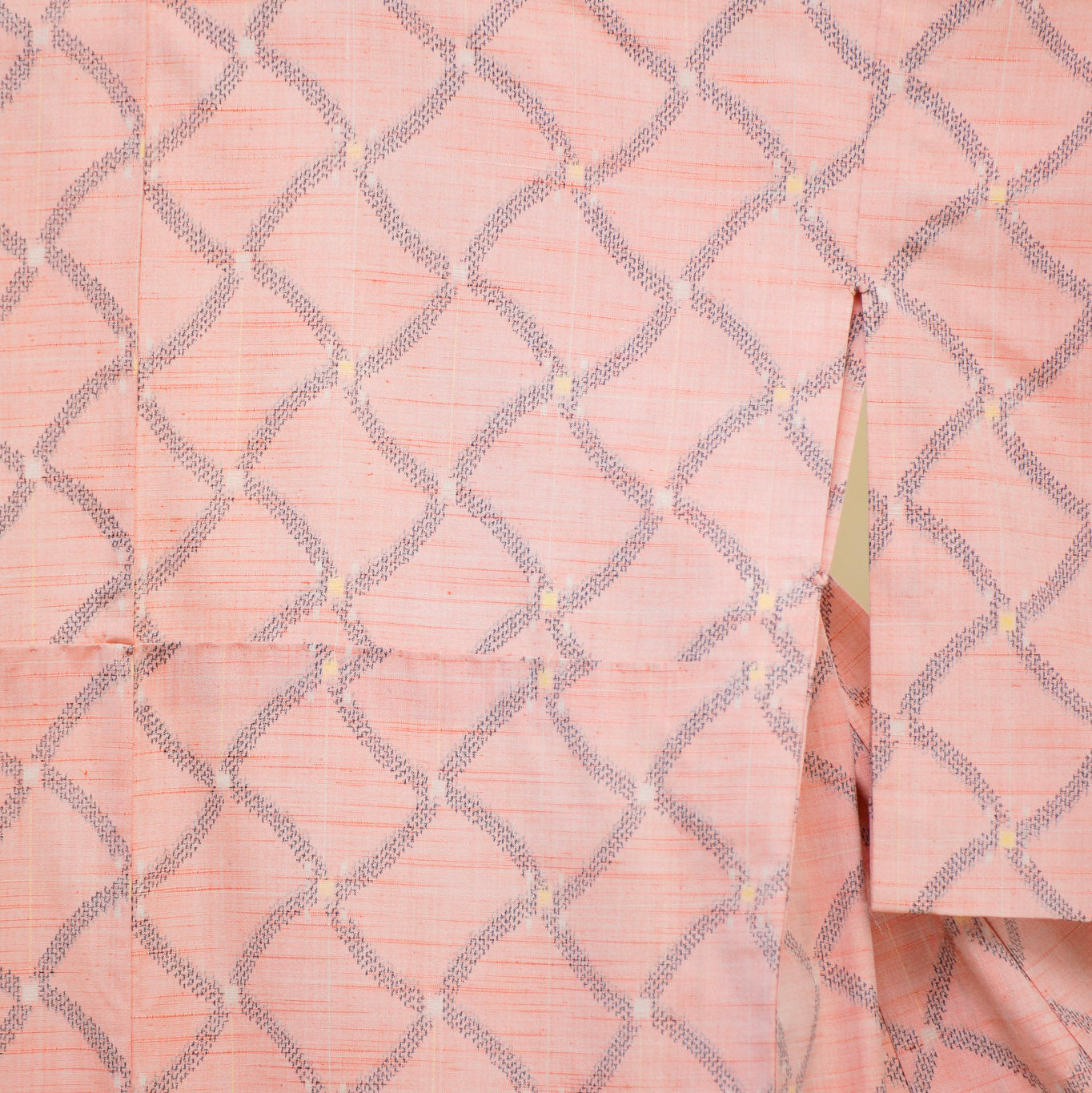 Premium Oshima Fabric: 0820_23 | Woven Shine