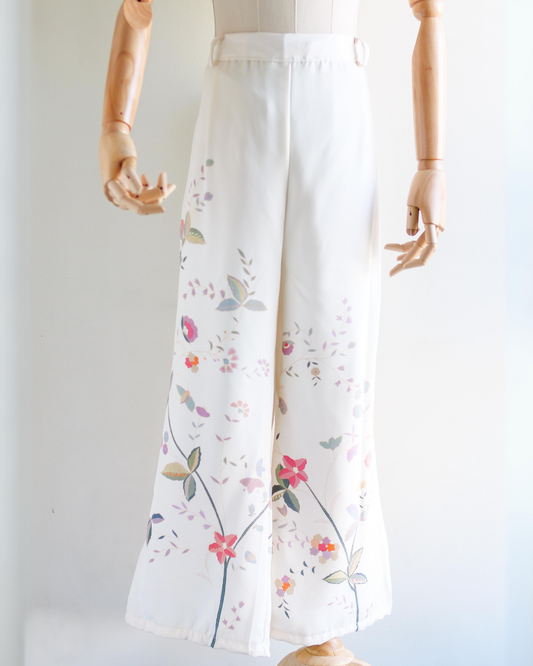 On-Hand Premium Item: White Garden| Wide Leg Pants - 4XLB