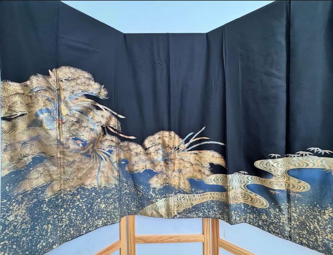 Hoian Fabric: July17 Marielle Black Embossed (Style: Hold)