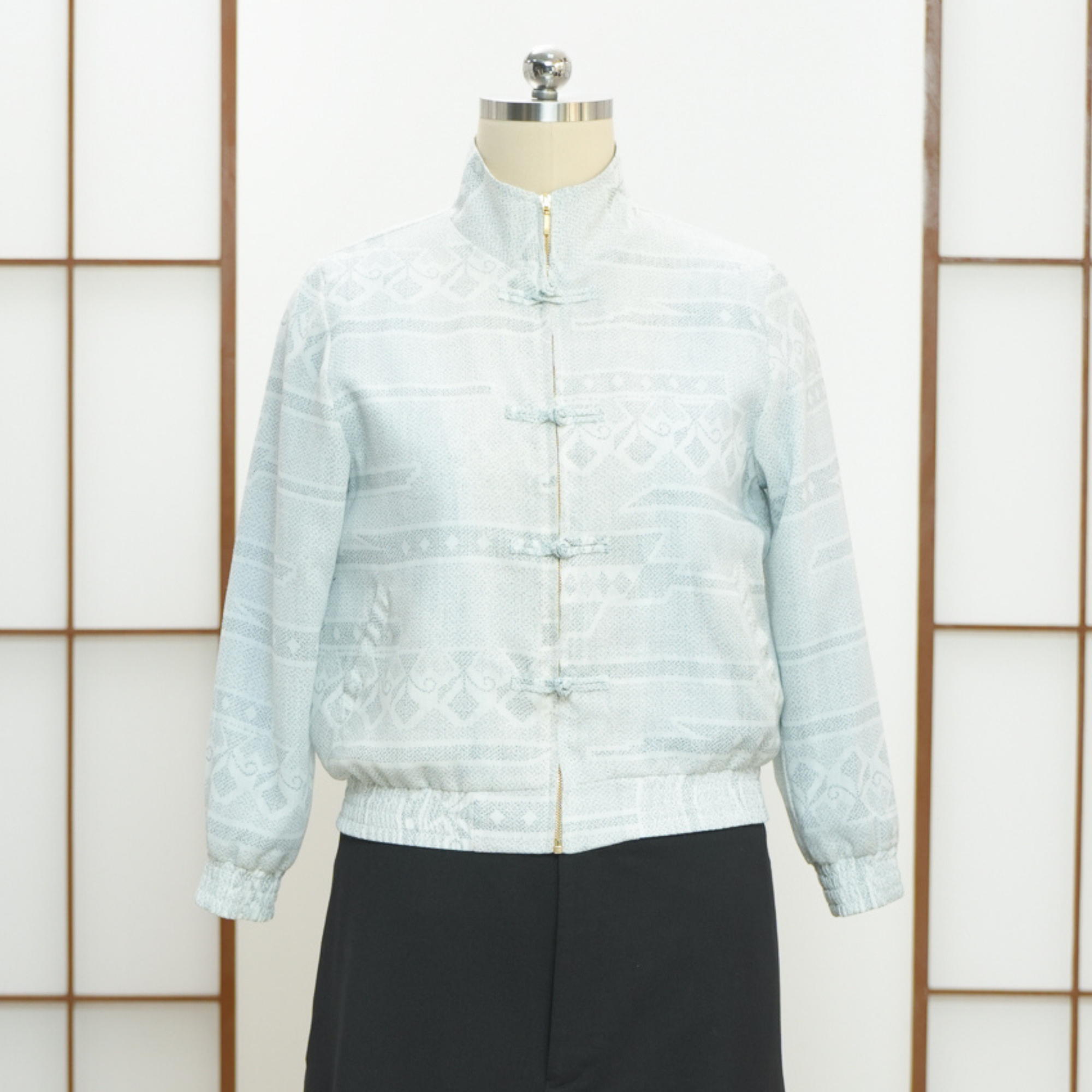 Premium On-hand: White Chinese Knot Jacket | CKJ7574M | LB (Women) - rare white oshima!