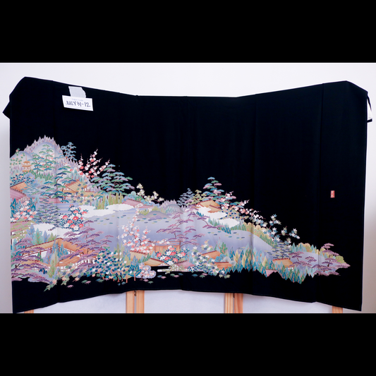 Summer Collection Fabric: July31-12 (Yuzen landscape)