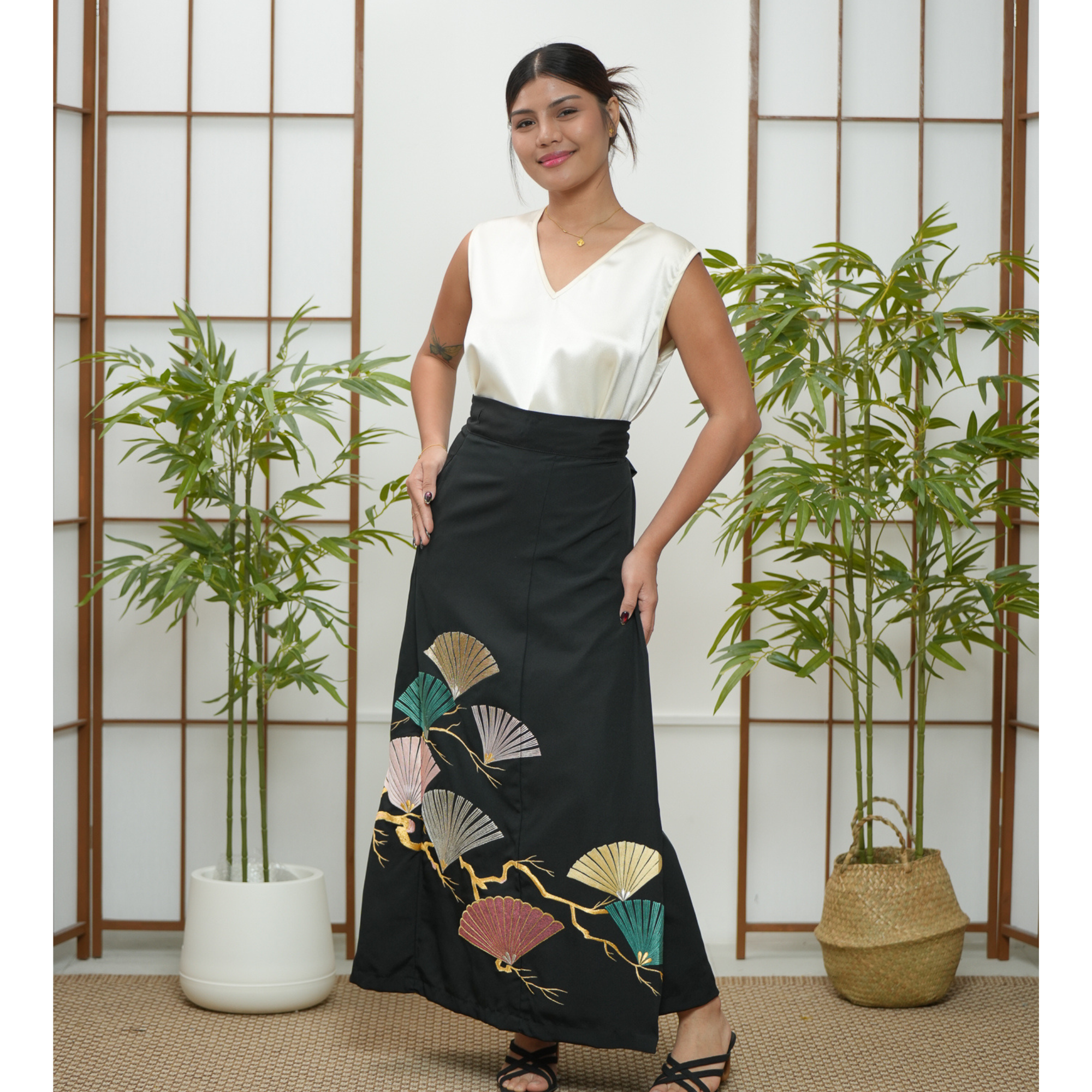 Premium On-hand: Black Wrap Skirt | WS7863Y | 1T