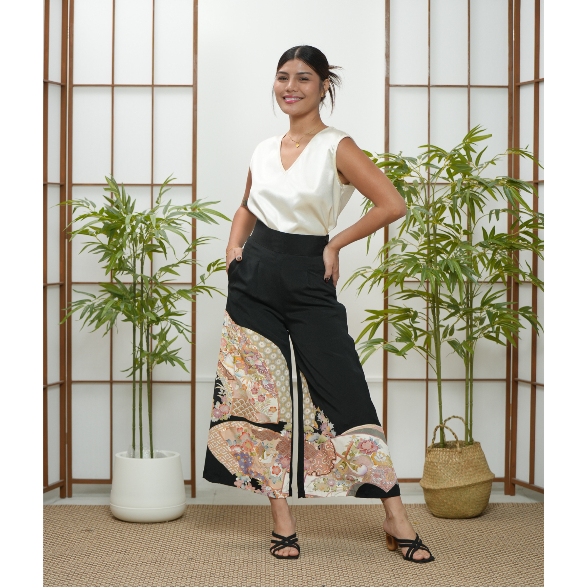 Premium On-hand: Black Palazzo Pants | MB | PP5310