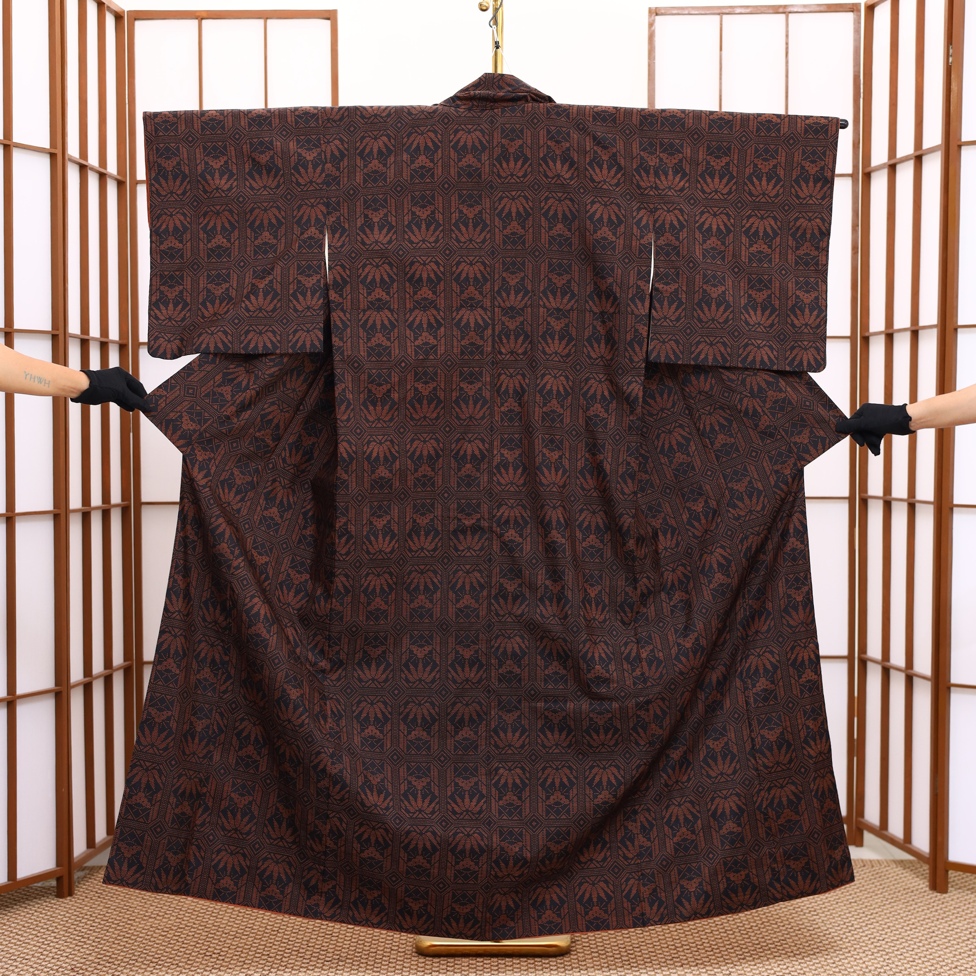 [certificate] Premium Oshima Fabric: 0519_04 | Twilight Leaf
