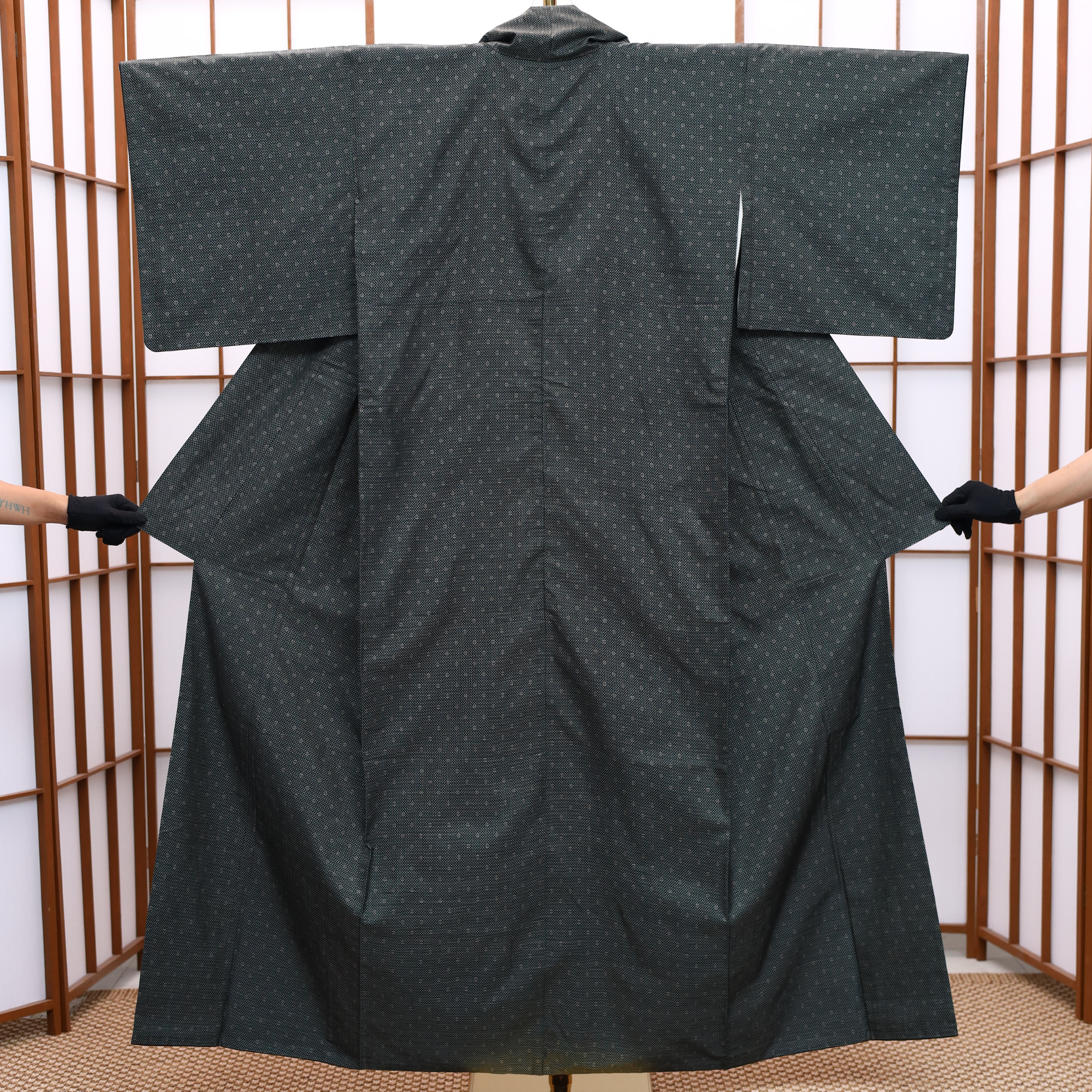 Premium Oshima Fabric: 0521_02 | Geometric Starburst