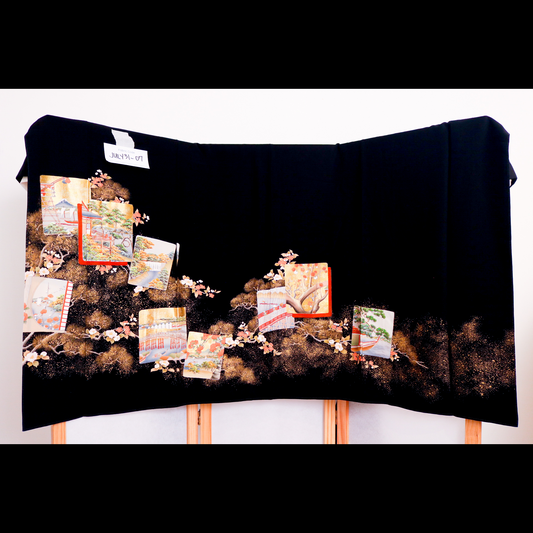 Summer Collection Fabric: July31-07 (looks like paintings! + gold elements)