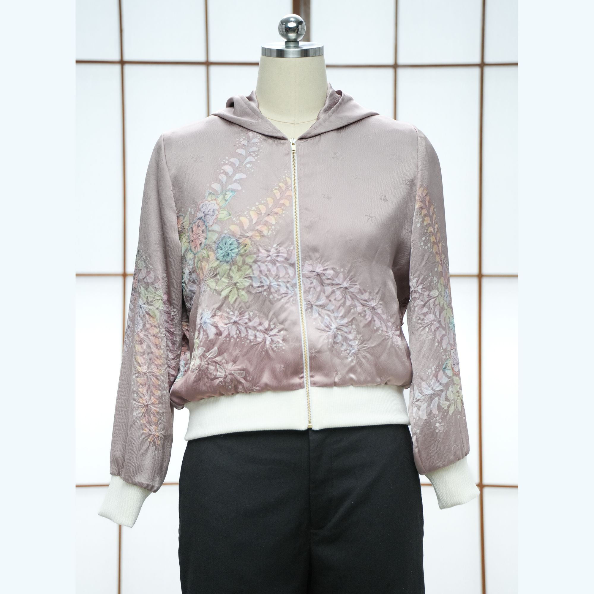 [with concerns, no lbar dont upload] [pulled out for hawaii] Premium On-hand: Lavender Bomber Jacket with Hoodie | LB | BJH7289