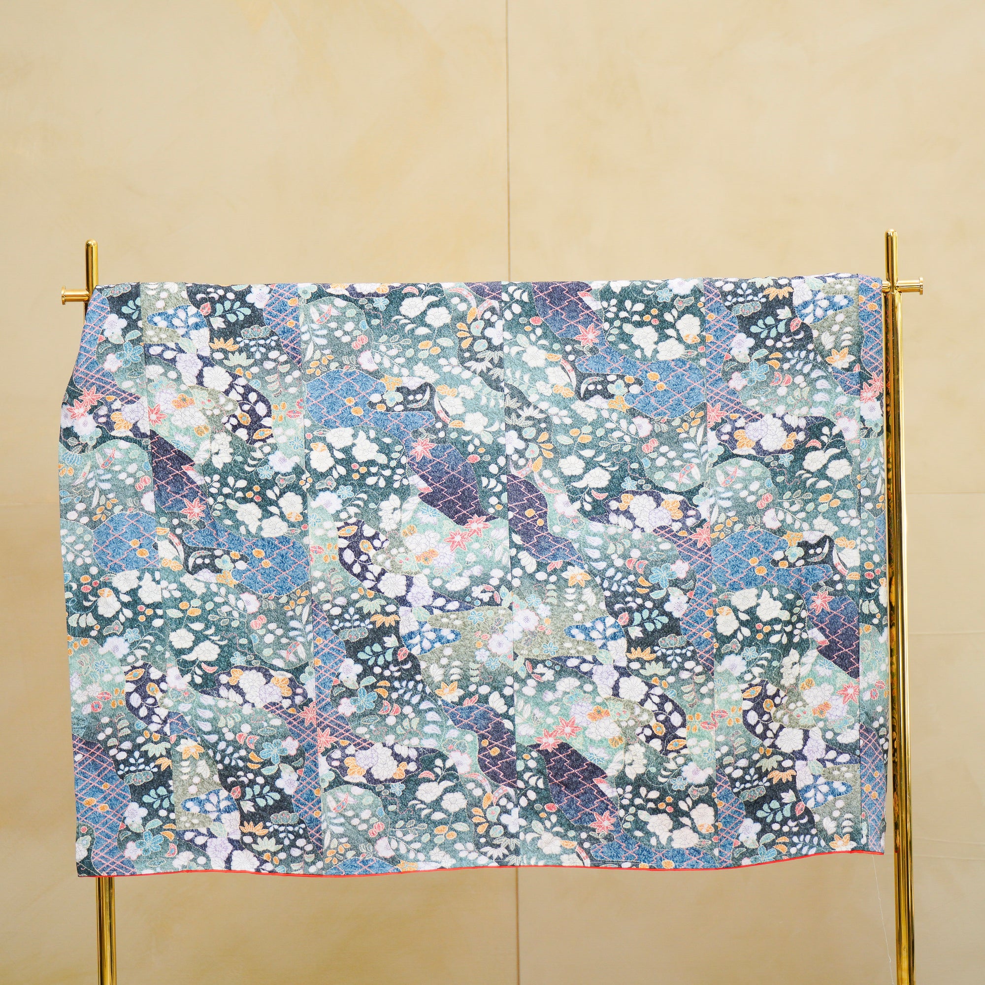 Premium Sho Fabric: 0714_02 | Bloom Splashes