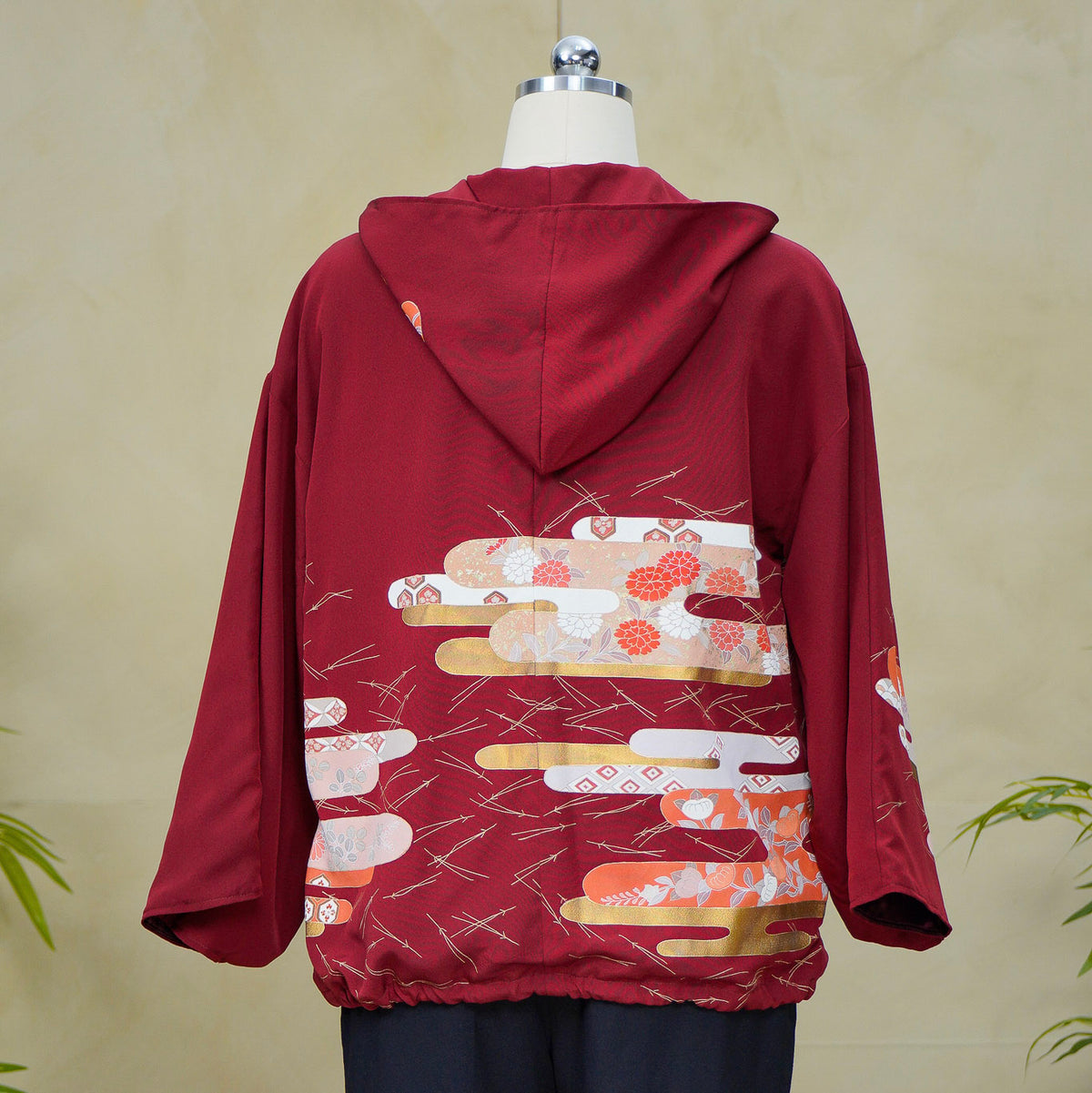 Premium On-hand: Red Hoodie | H8239Y -N