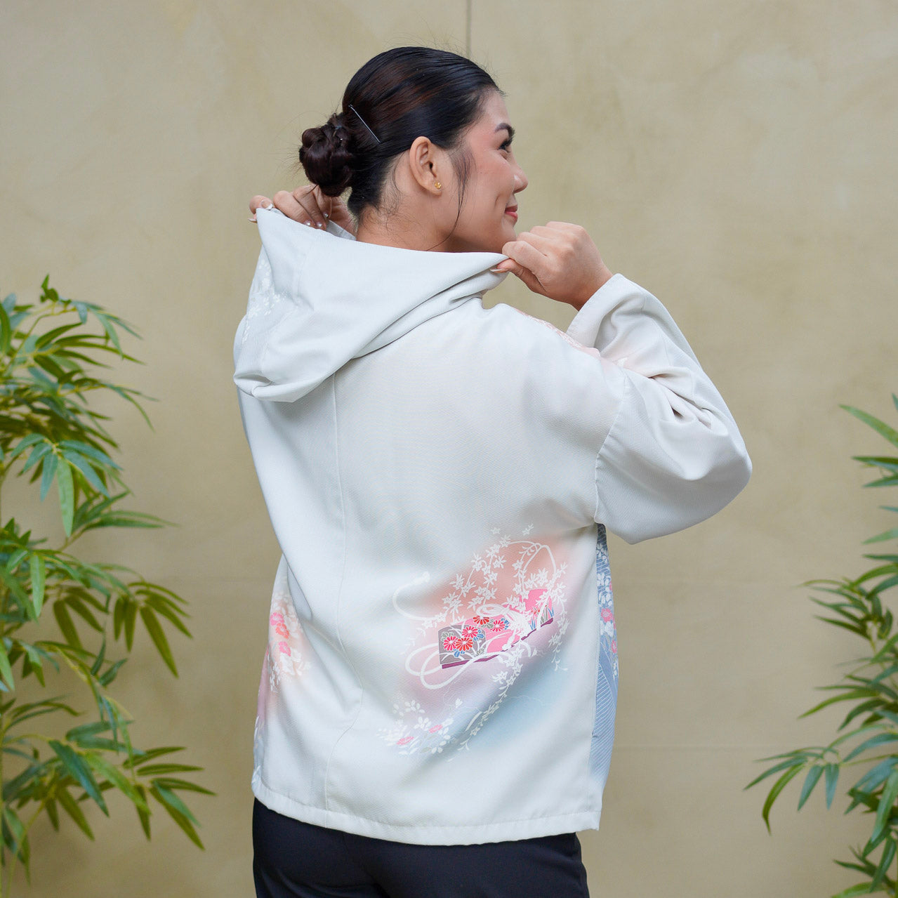 Premium On-hand: Cream Hoodie With Zipper | HWZ8278Y (SO M)