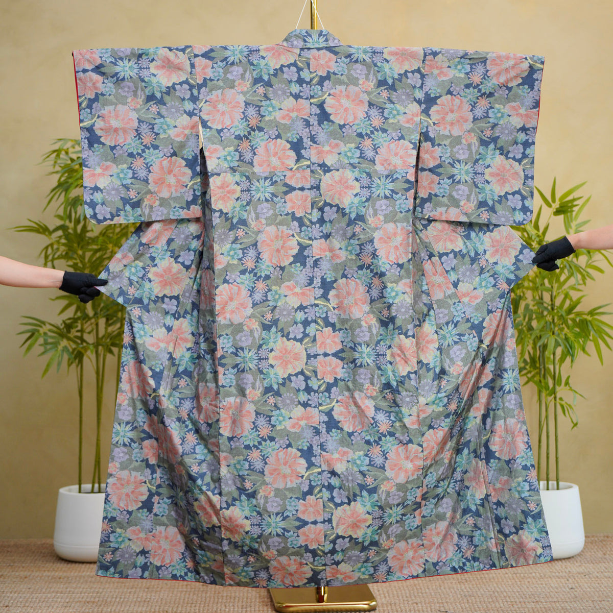 Premium Oshima Fabric: 0820_27 | Flower Shine