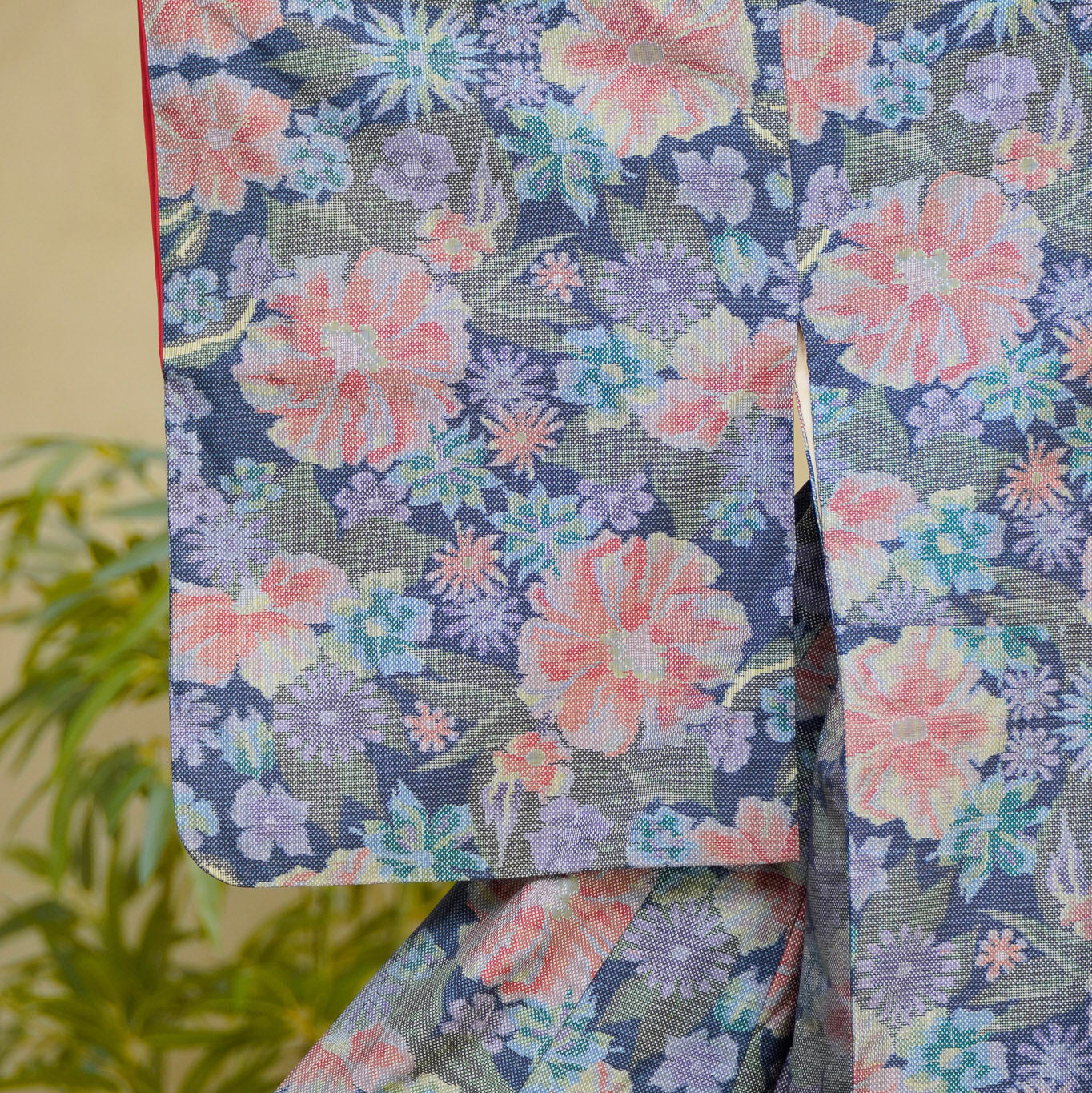 Premium Oshima Fabric: 0820_27 | Flower Shine