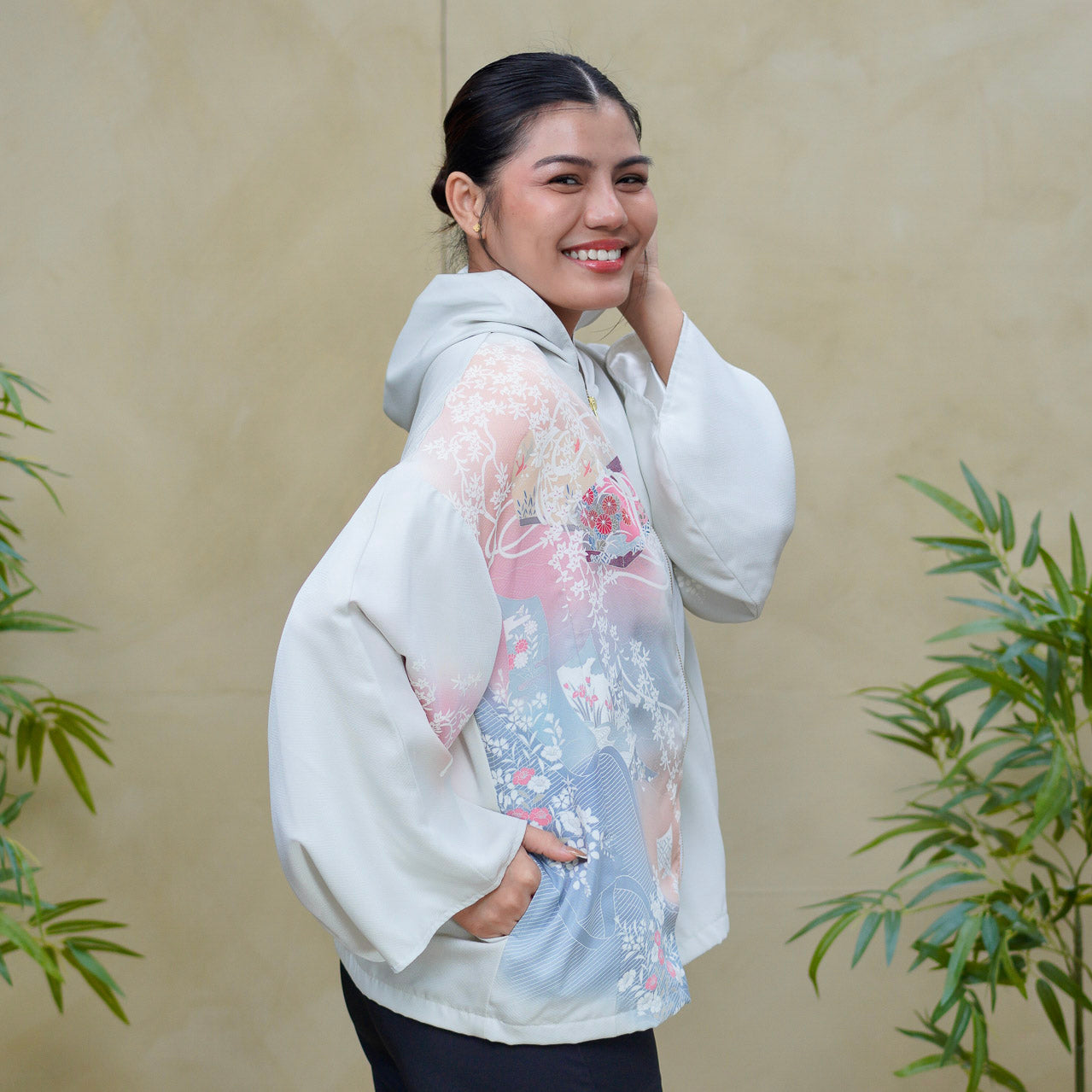 Premium On-hand: Cream Hoodie With Zipper | HWZ8278Y (SO M)
