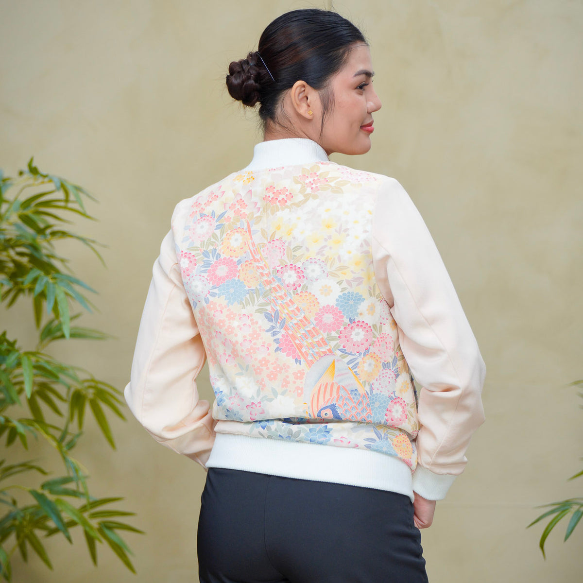 On-hand: Bomber Jacket | BJ8179M SA PINK