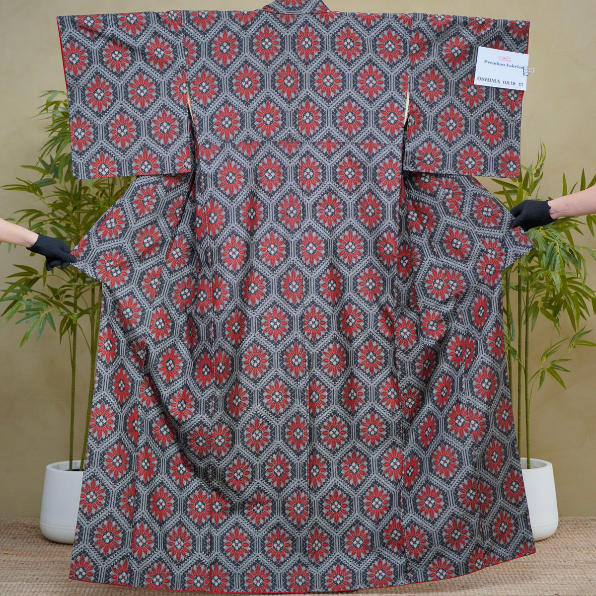 Premium Oshima Fabric: 0818_07 | Ember Rosette