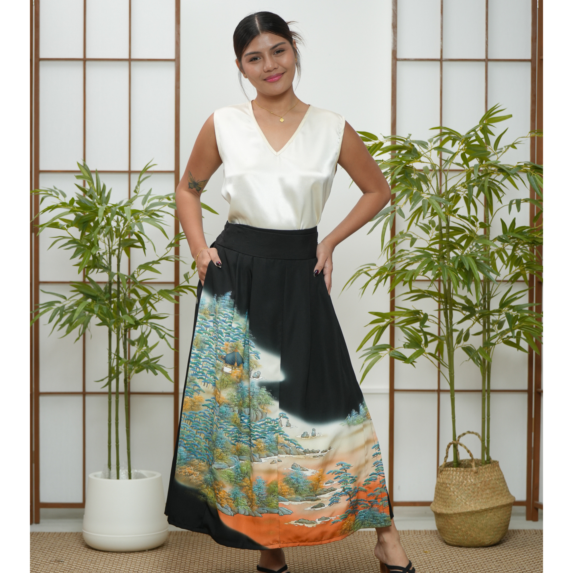 Premium On-hand: Black Hanbok Skirt | HS7744M | 1P