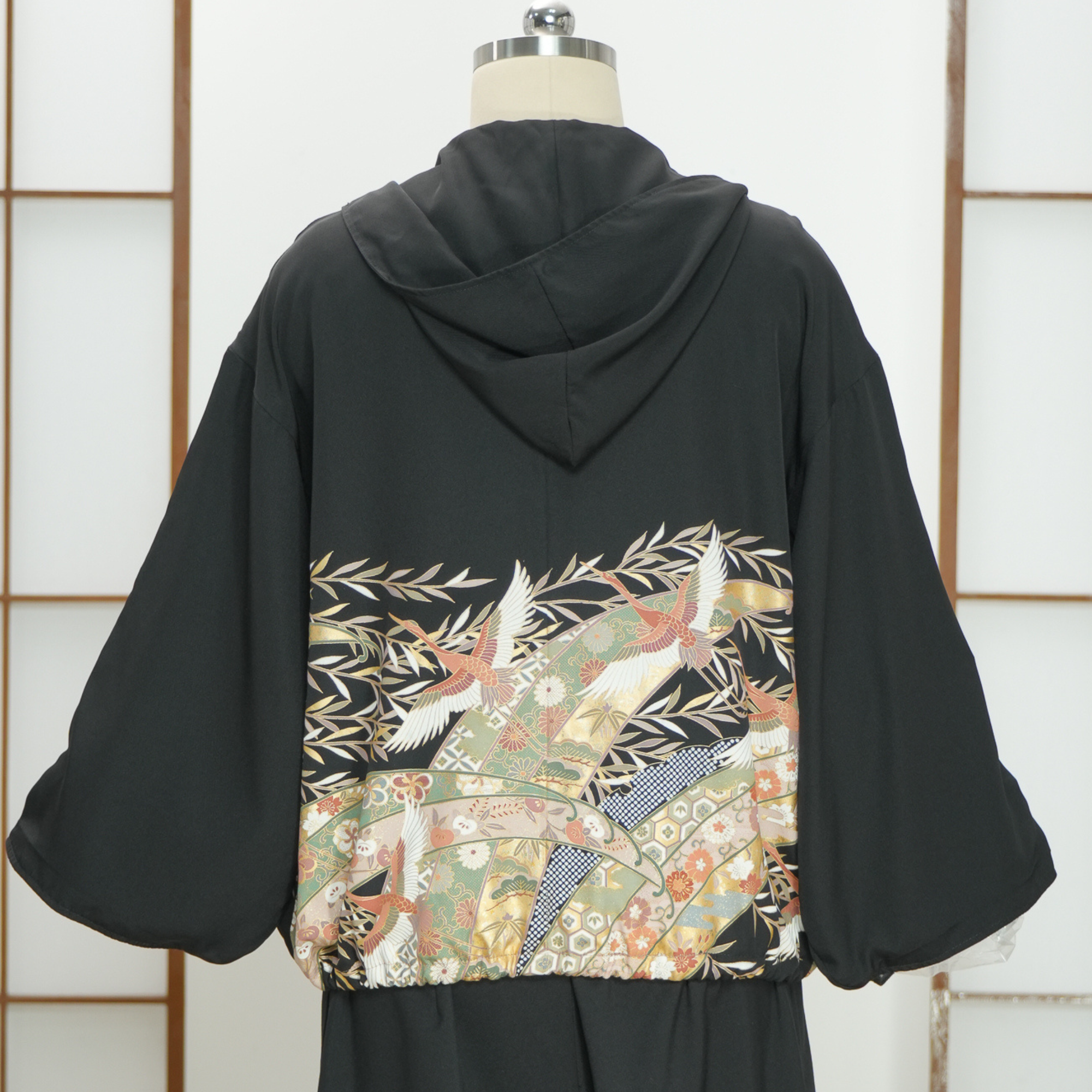 Premium On-hand: Black Hoodie | H7791