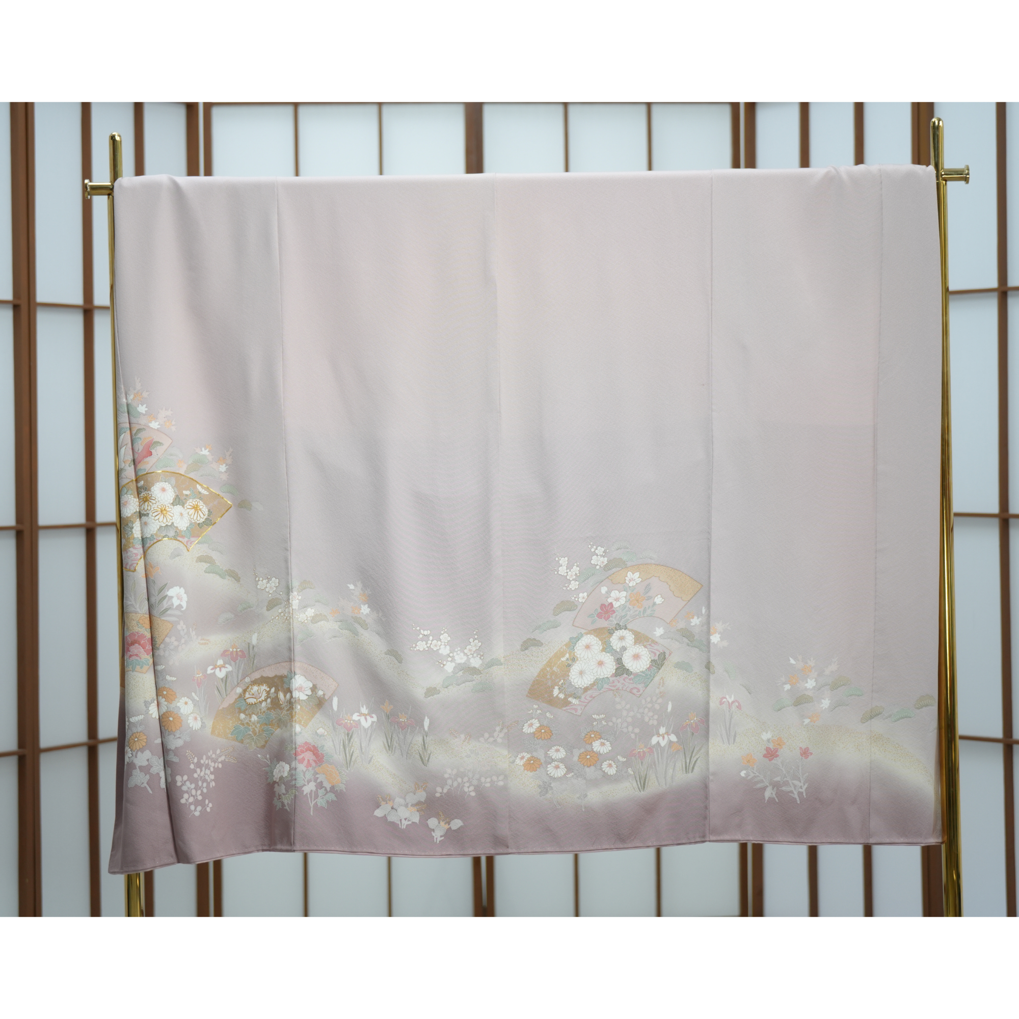 Bai Fabric: 0324_10 | Embroidered Kiku Fan