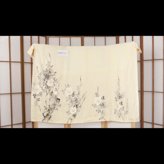 NALB - (No Art Left Behind) Fabric: 0126NALB-04 | Cream flowers
