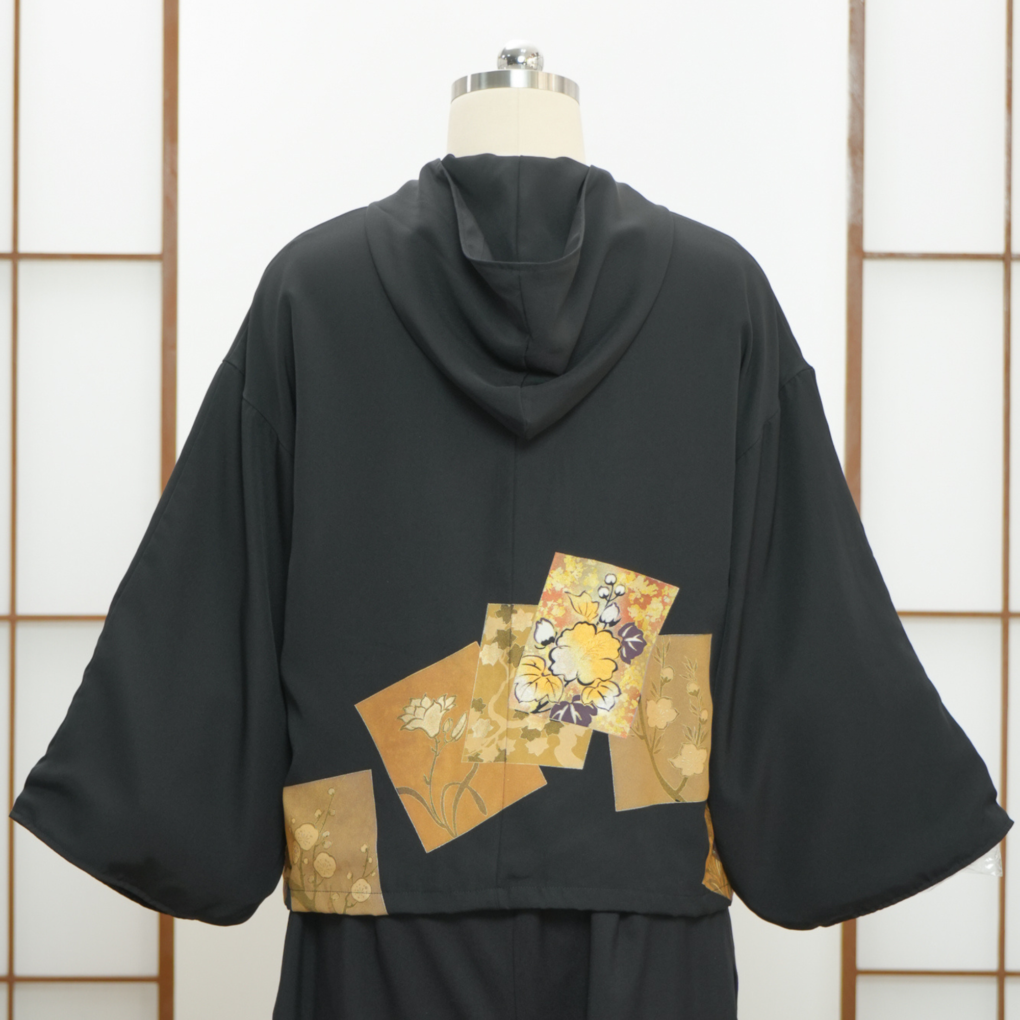 Premium On-hand: Black Hoodie With Zipper | HWZ7610Y