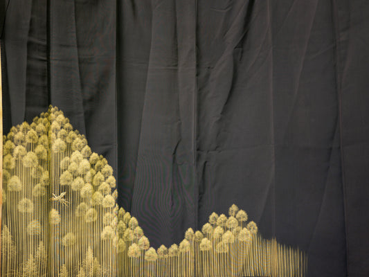 NALB (No Art Left Behind) Fabric: AP9-03 Black with Gold Crane Among The Trees