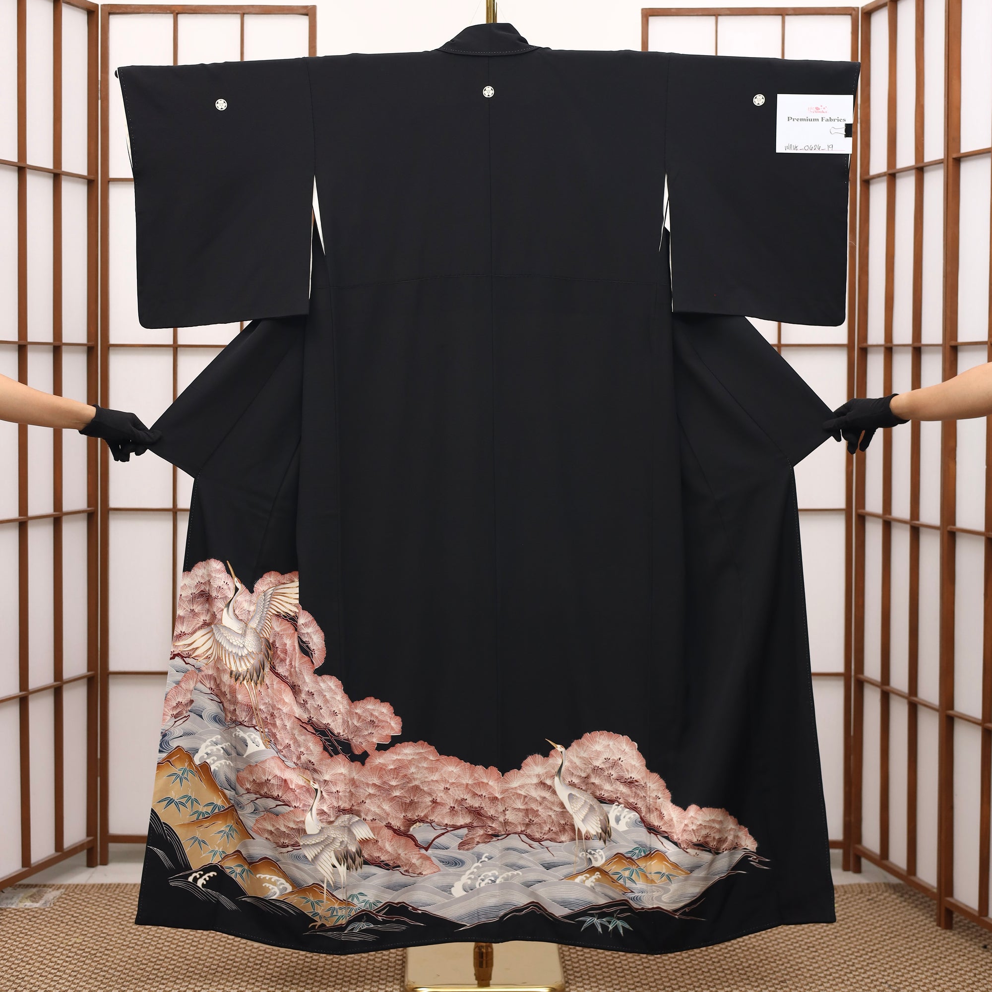 Premium Fabric SHO: Wave_0626_19 | Crane at Dawn