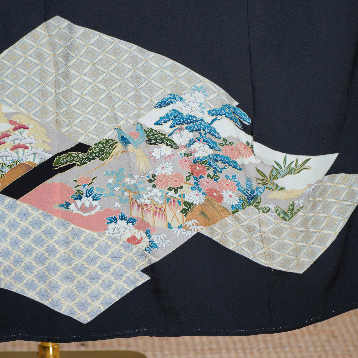 Pre-Birthday Fabric premium bonus!: REG0827-50 | Ivory Landscapes