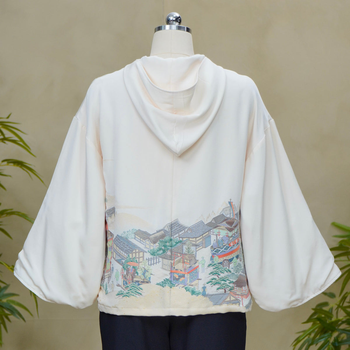 Premium On-hand: Cream Hoodie With Zipper (One Size) | HWZ8403Y