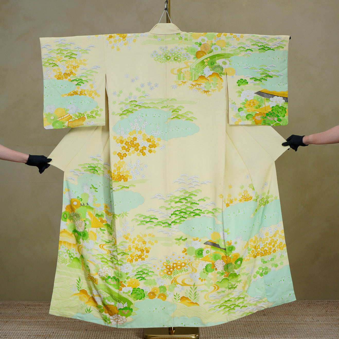 Pre-Birthday Fabric premium bonus!: REG0827-51 | Spring Garden