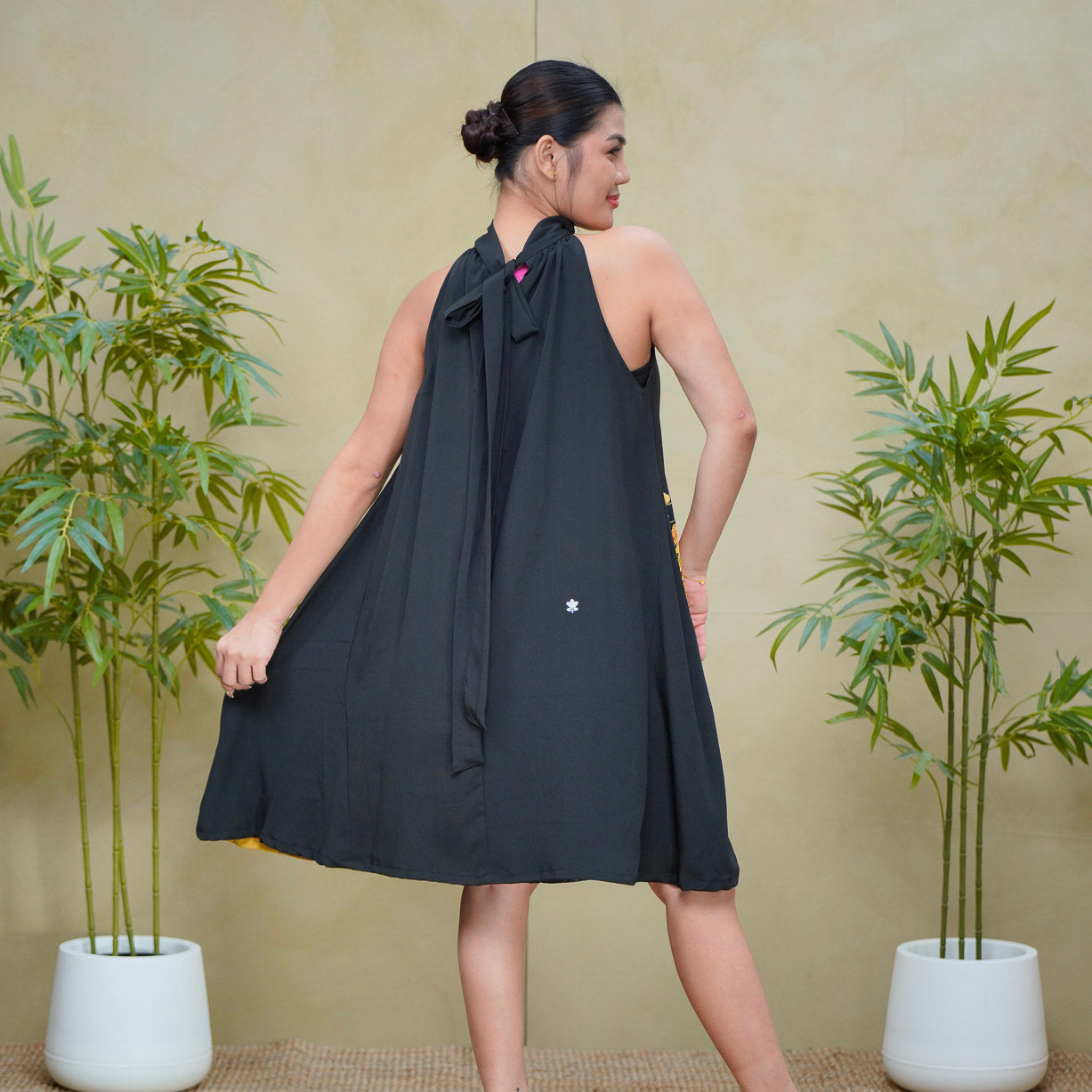 (RH) On-hand item: Black Halter Dress | HD5922 | MB