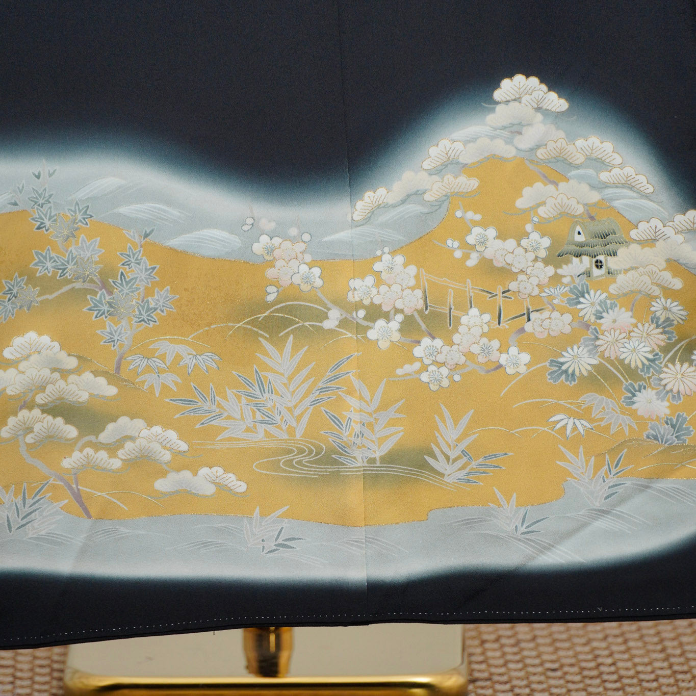 TYSB08: Calm Golden Mist