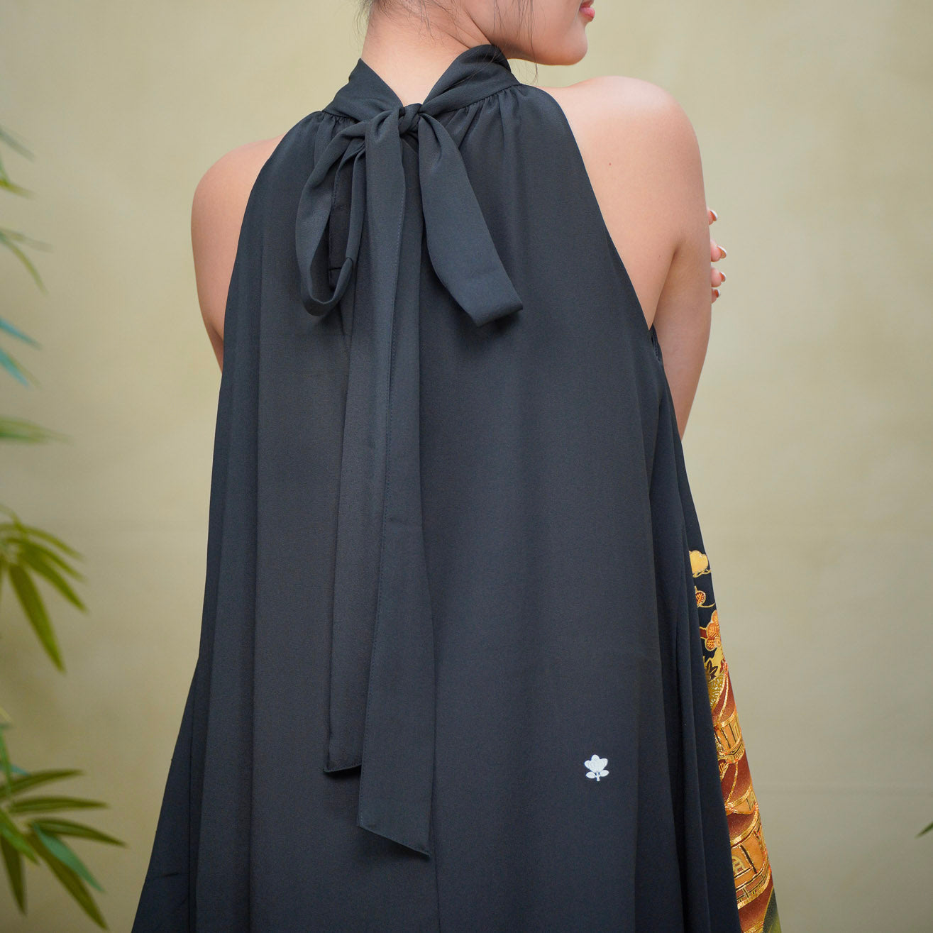(RH) On-hand item: Black Halter Dress | HD5922 | MB