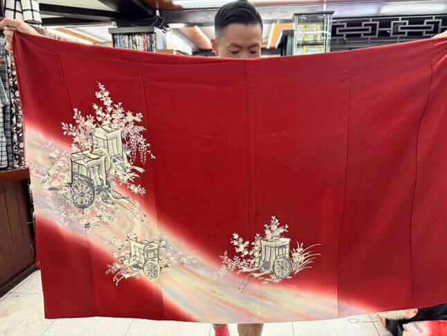 Ma9 Hoian Fabric: M9-chariot red