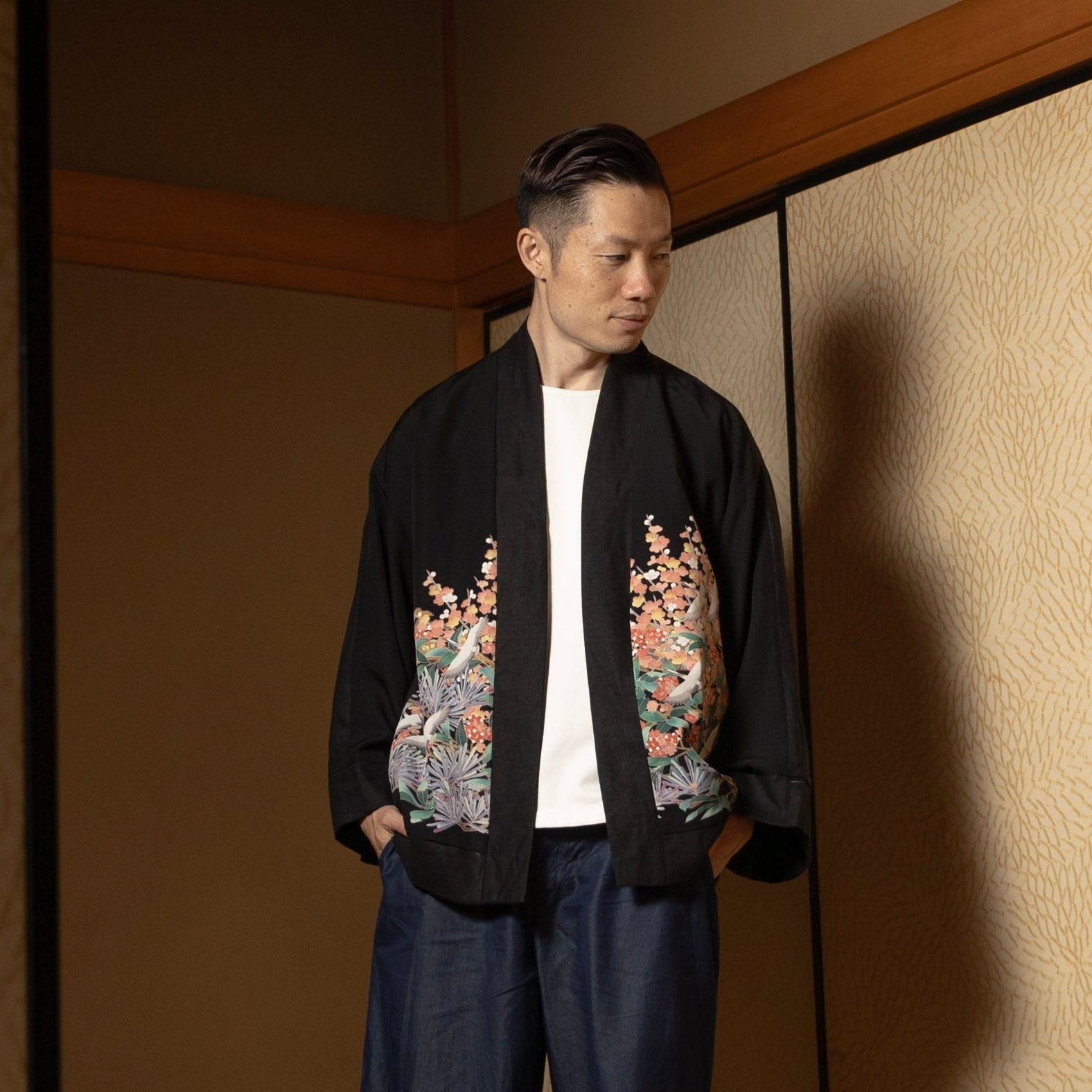 On-hand item: Black Linen Blazer Patch | Harry size