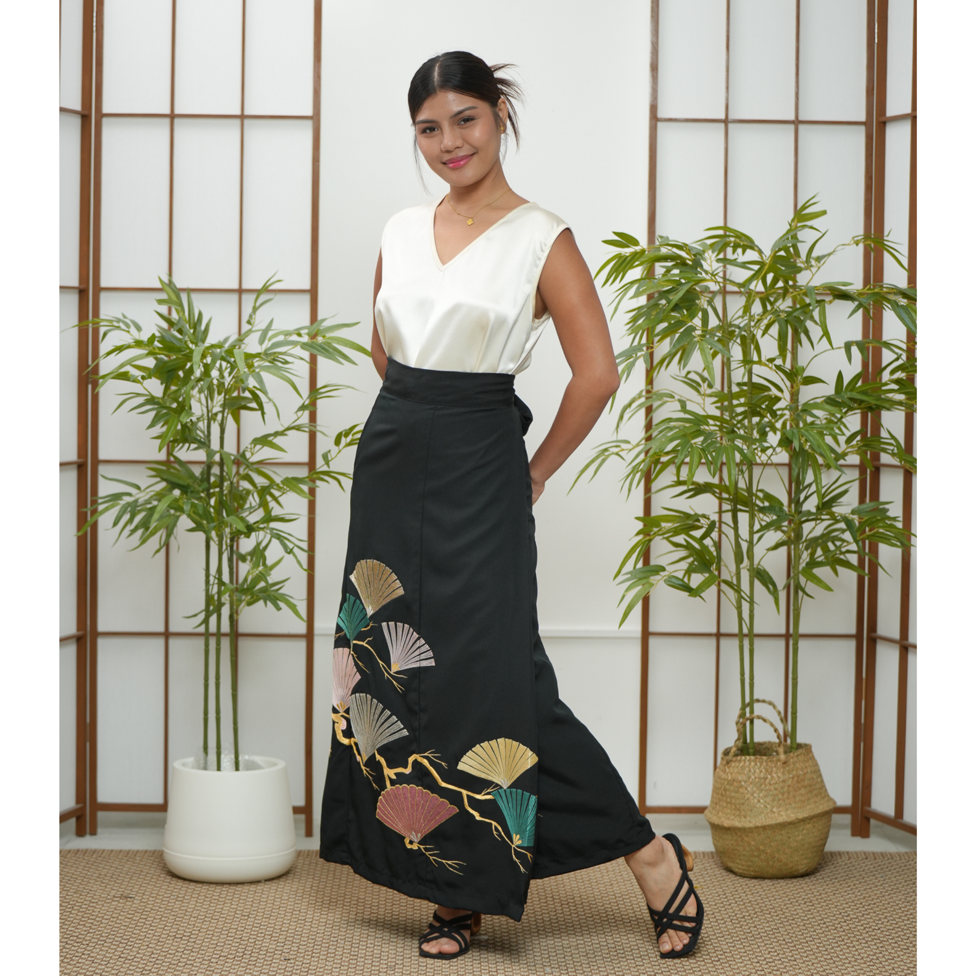 Premium On-hand: Black Wrap Skirt | WS7863Y | 1T