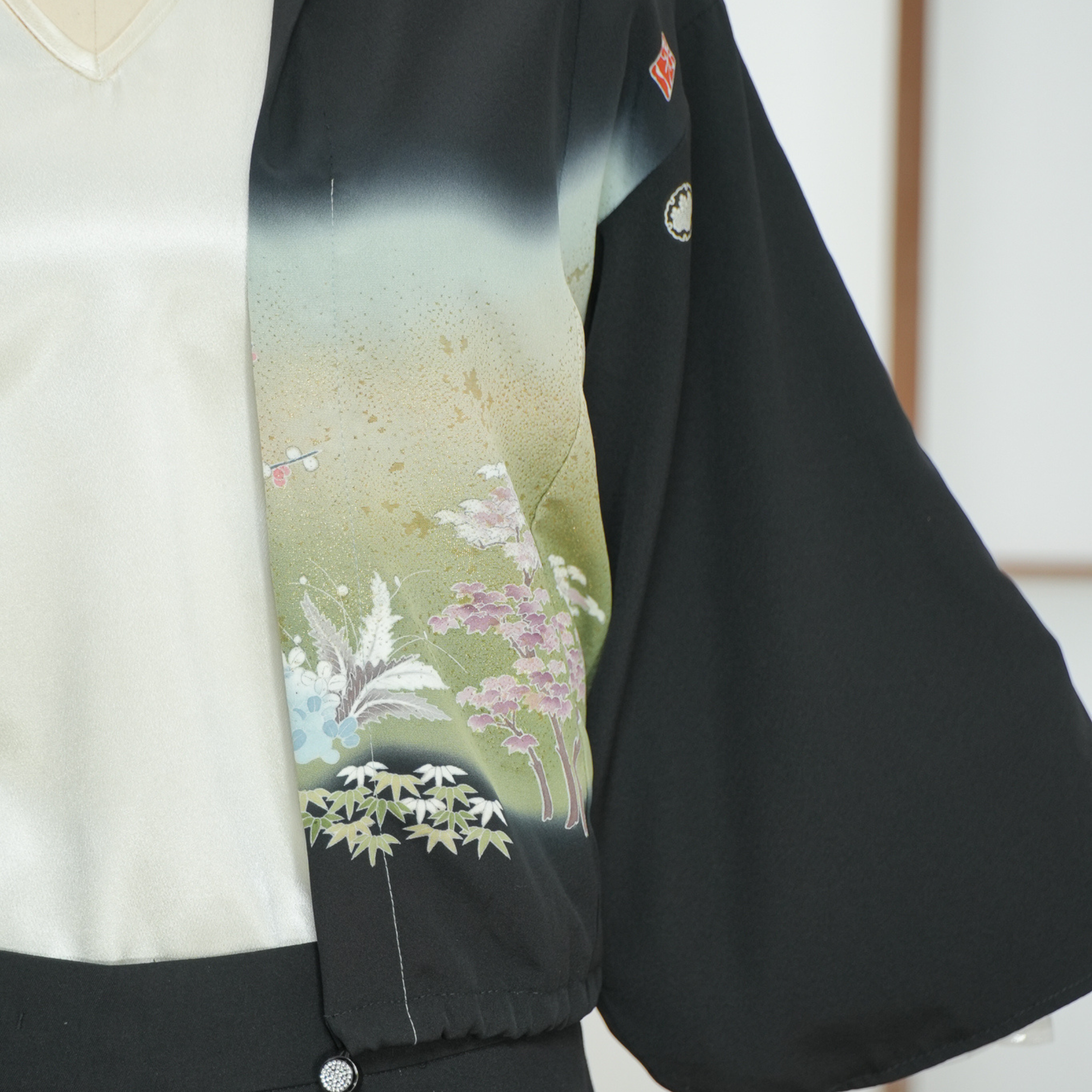 Premium On-hand item: Black Kodomo Hoodie | HK7803 - beautiful yuzen!