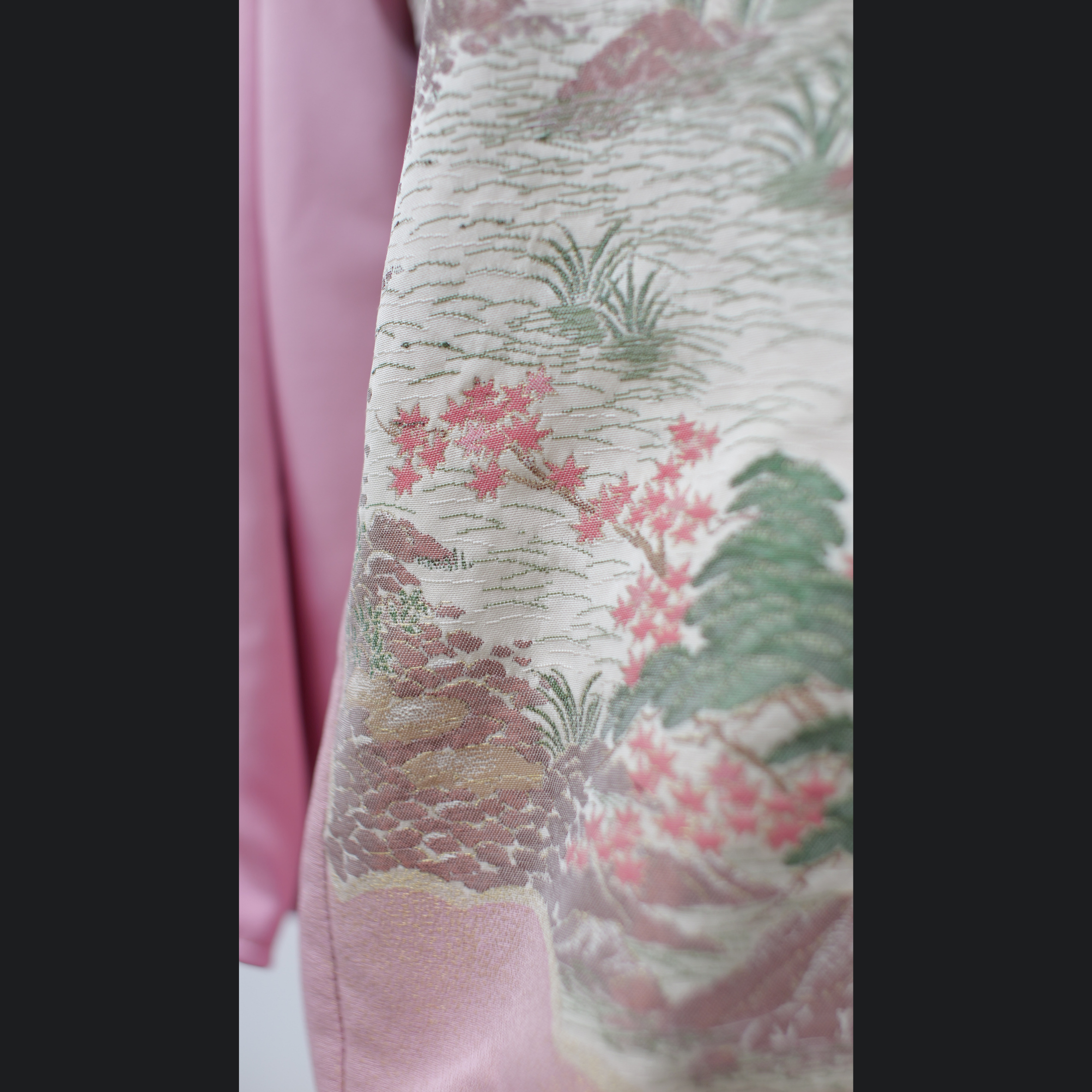 On-hand item: Hoodie Shiny Pink | H3626