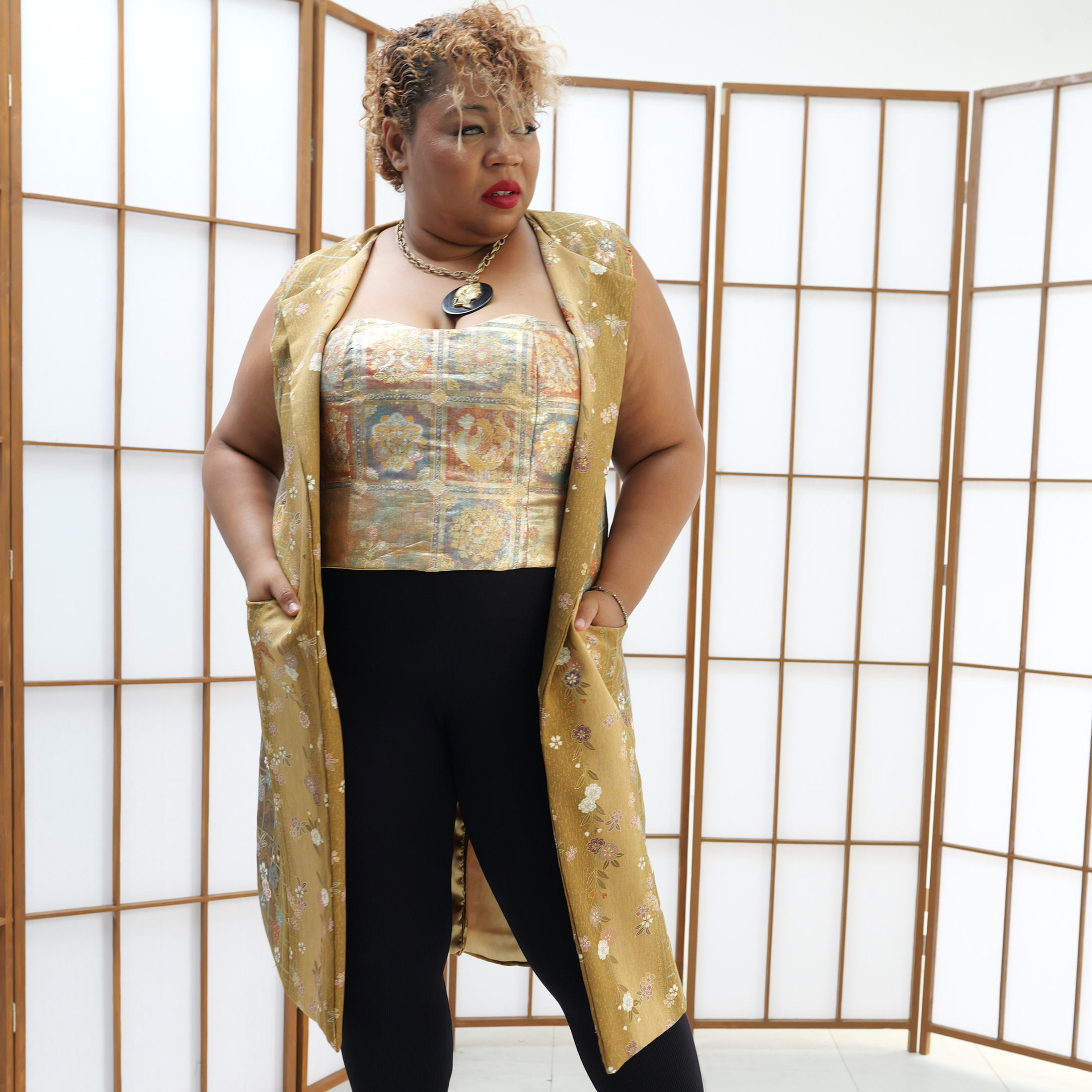 Premium On-hand: Sleeveless Suit Midi | NSSM4723A | XL