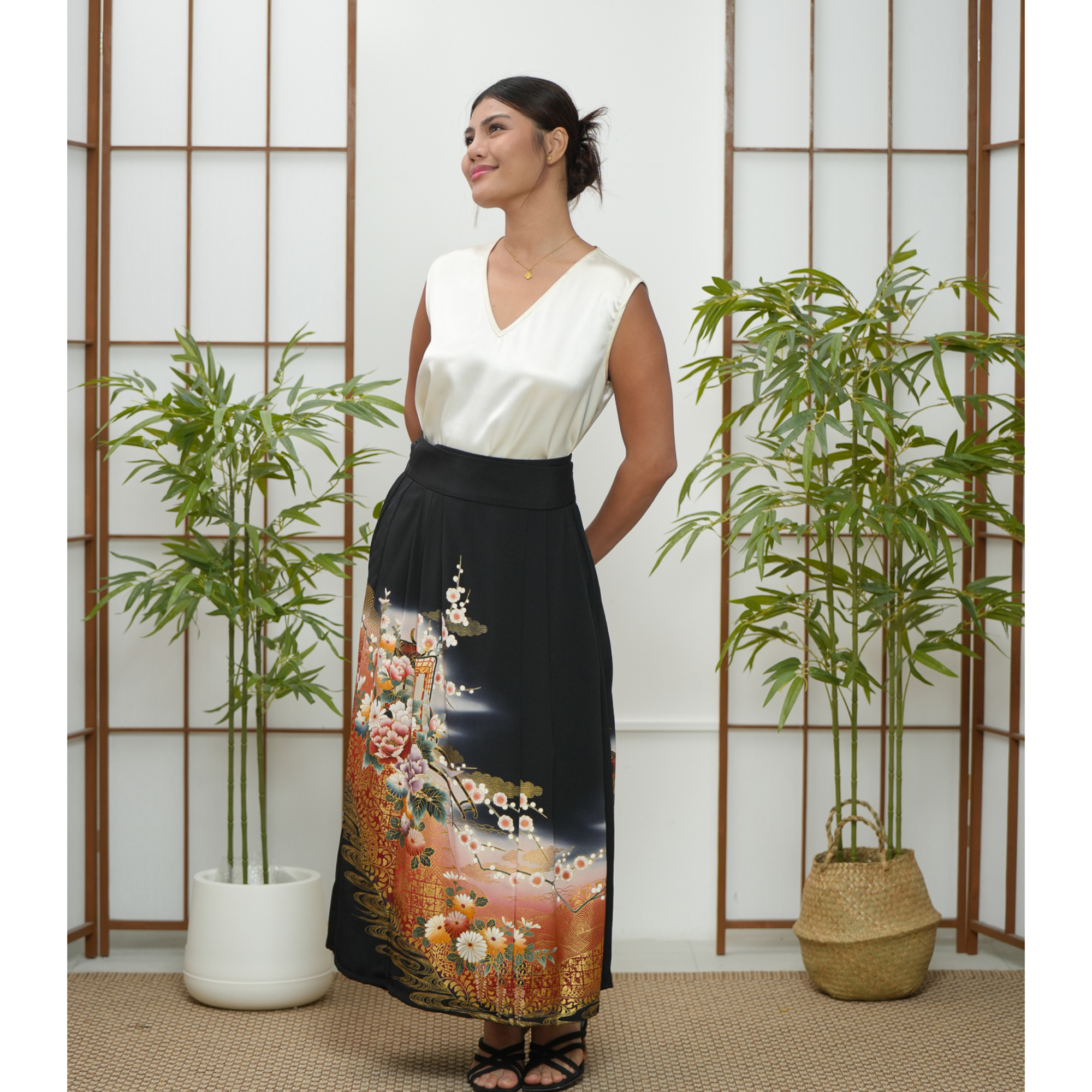 Premium On-hand: Black Hanbok Skirt | HS7745M | 1P